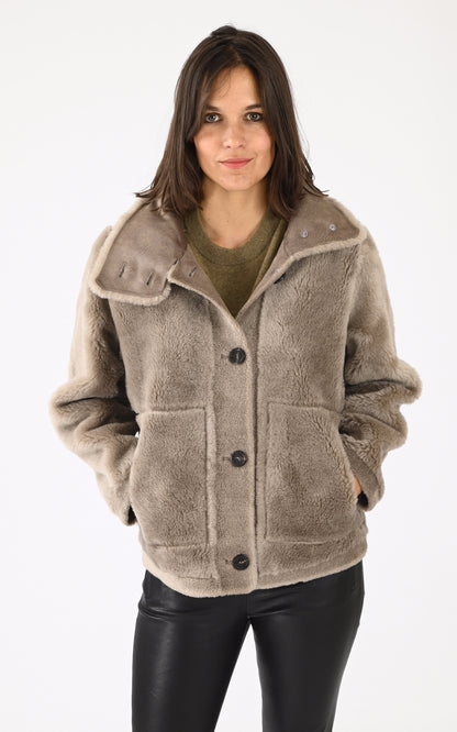 A &quot;ASSIETTA 64883&quot; Taupe Oakwood Veste Femme closed photo