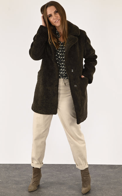 A &quot;APRIL&quot; Kaki Levinsky 3/4 Femme closed photo