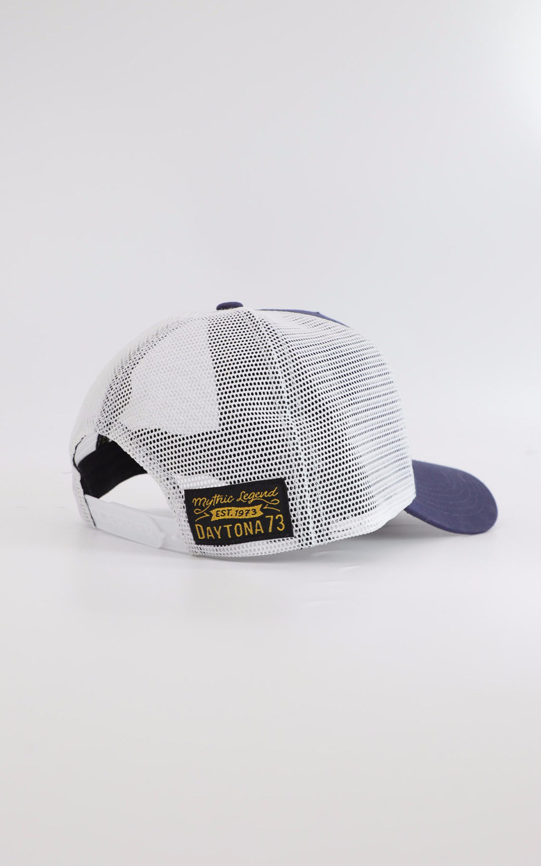 A &quot;LORTON 102849&quot; Marine Daytona 73 Casquette Homme opened photo