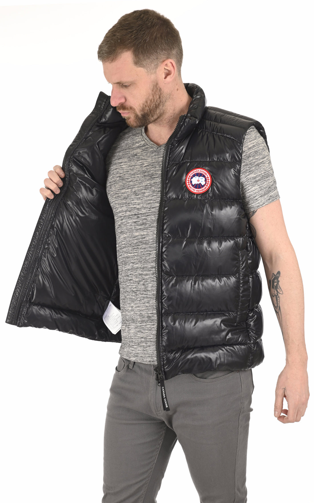 A &quot;CROFTON VEST 2229M&quot; Noir Canada Goose Ves Doudoune Homme opened photo