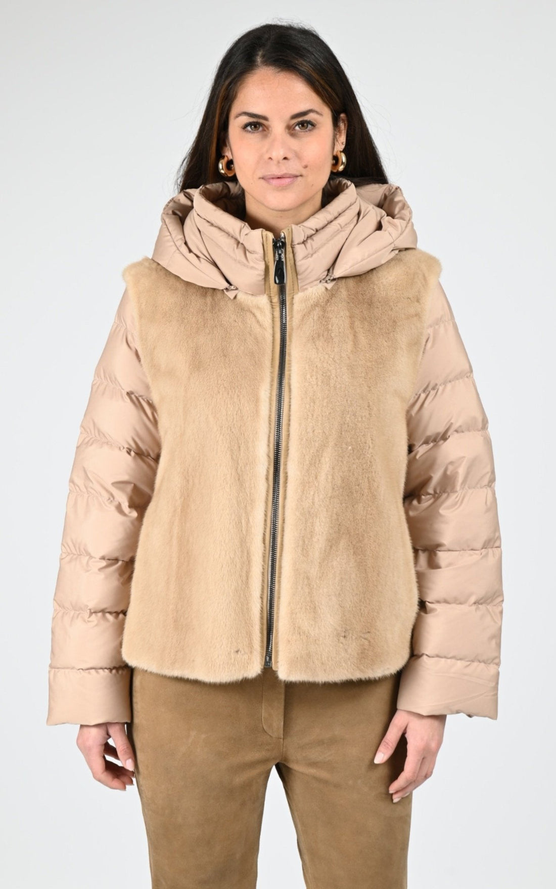 Veste Fourrure Femme Simmagini, modèle 7914 de couleur palomino