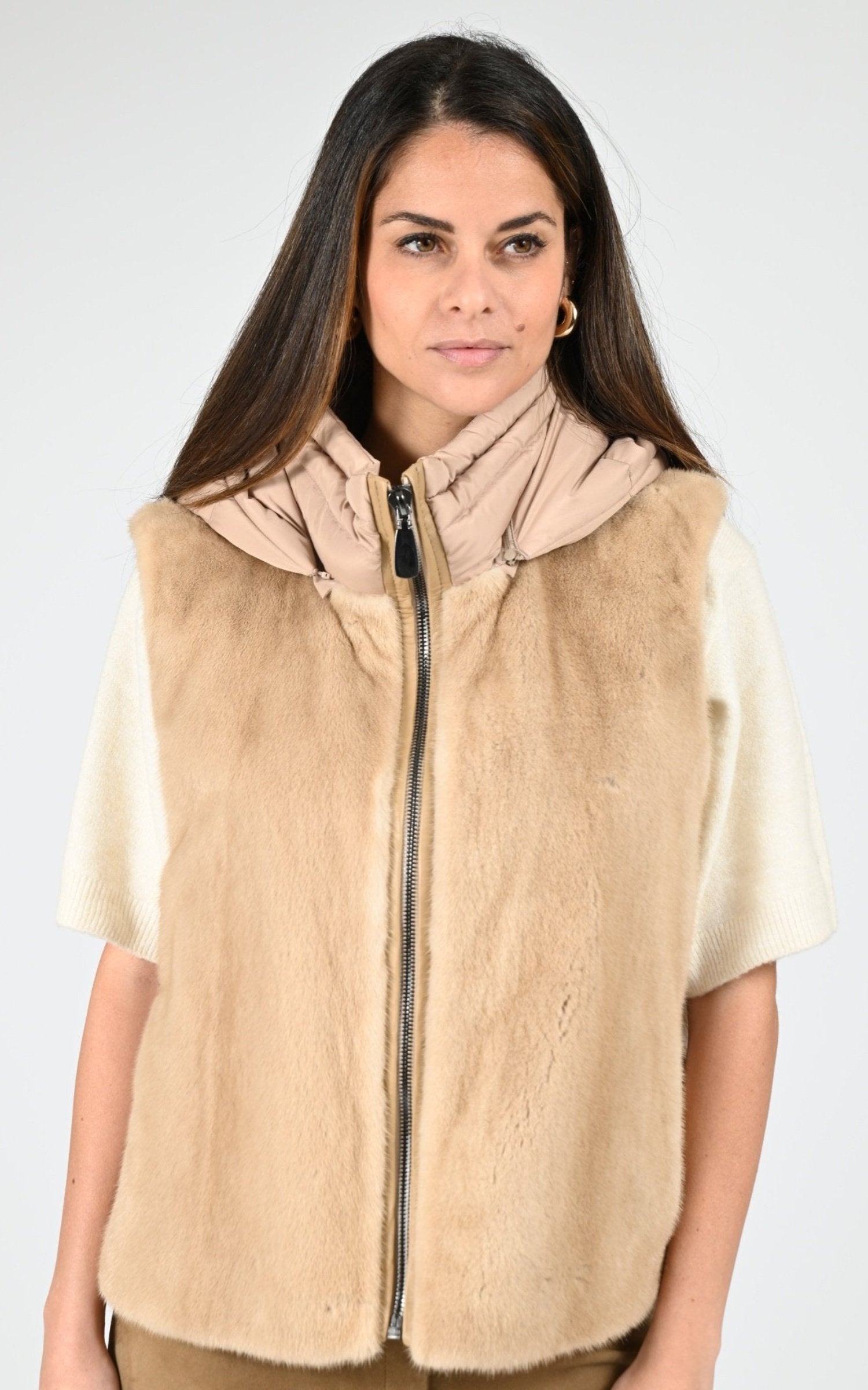 Veste Fourrure Femme Simmagini, modèle 7914 de couleur palomino