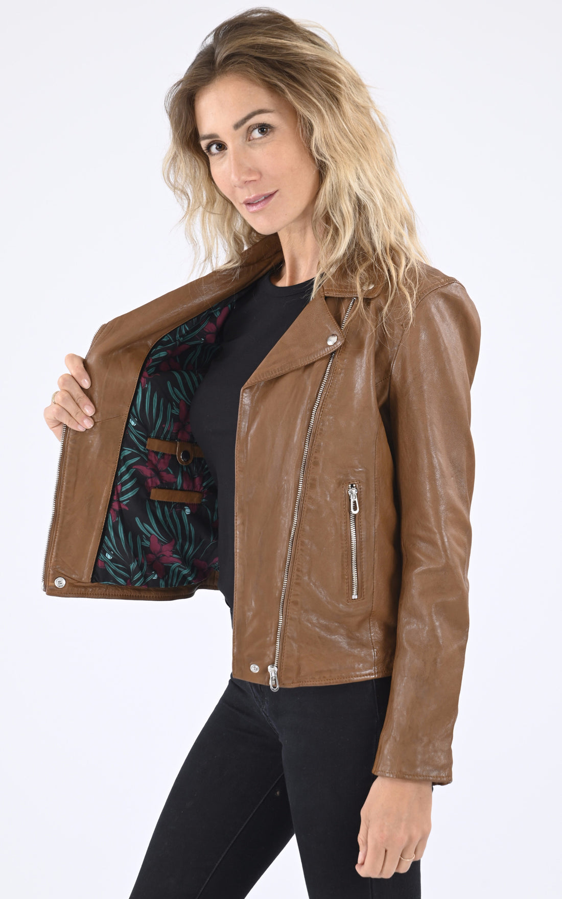 A &quot;OLYMPE 101964&quot; Cognac Rose Garden Blouson Femme opened photo
