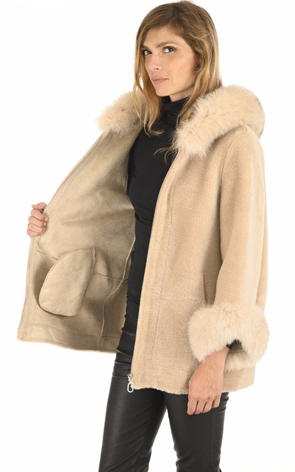 A &quot;FRANCIANE&quot; Beige Levinsky Veste Femme interior photo