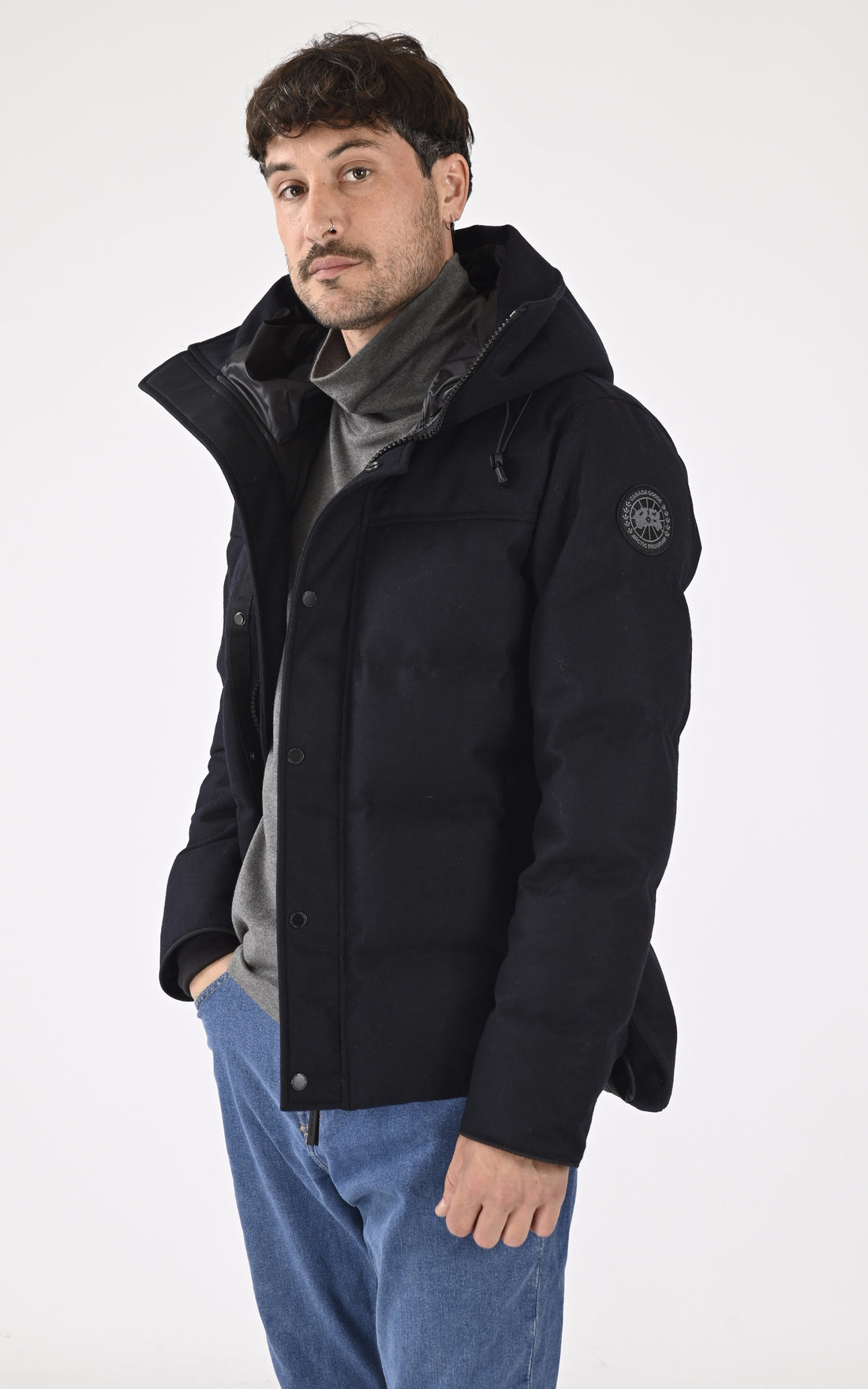 A &quot;MAC MILLAN WOOL 3804M1&quot; Bleu Canada Goose 3/4 Doudoune Homme opened photo