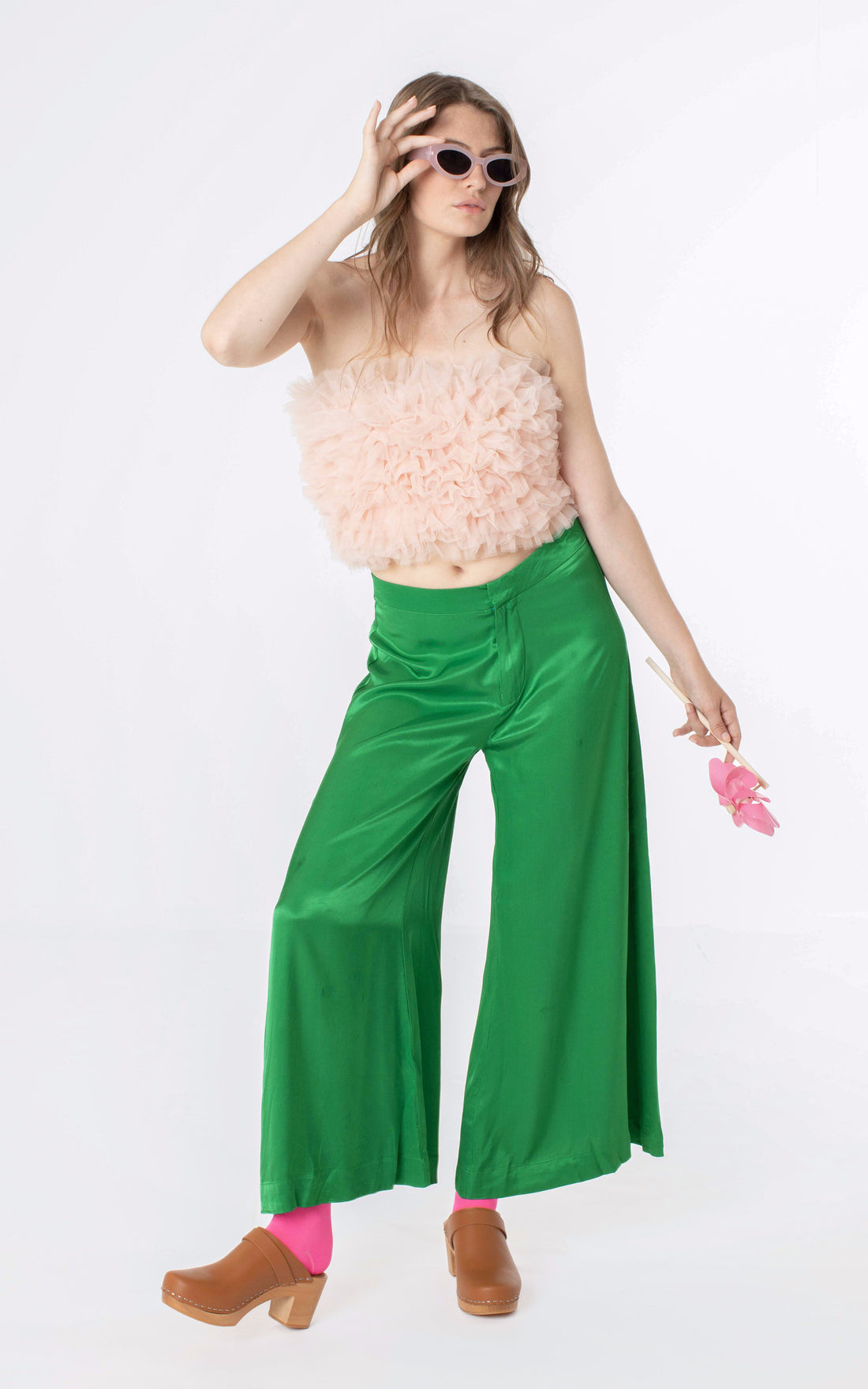 A &quot;EGLANTINE SANS CLOUS&quot; Camel Hoof sabots Femme opened photo