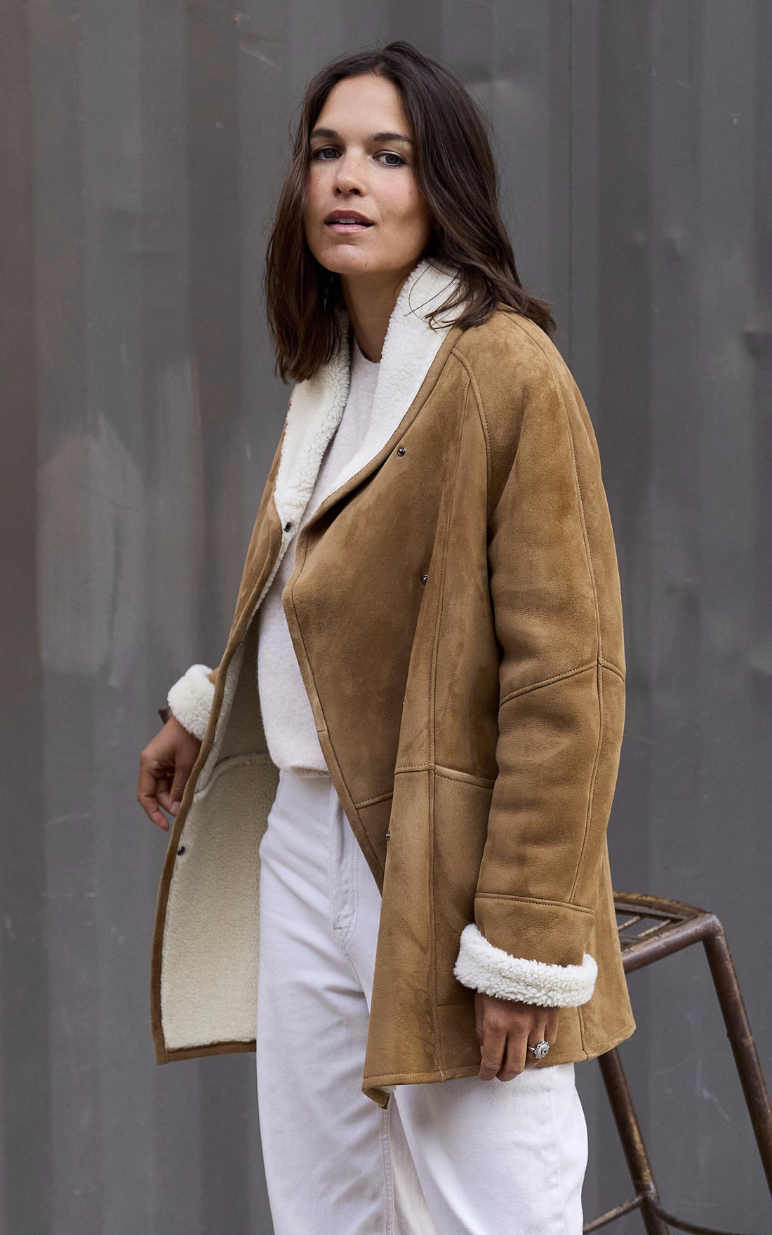 A &quot;SERENA CORTO&quot; Camel La Canadienne Veste Femme closed photo