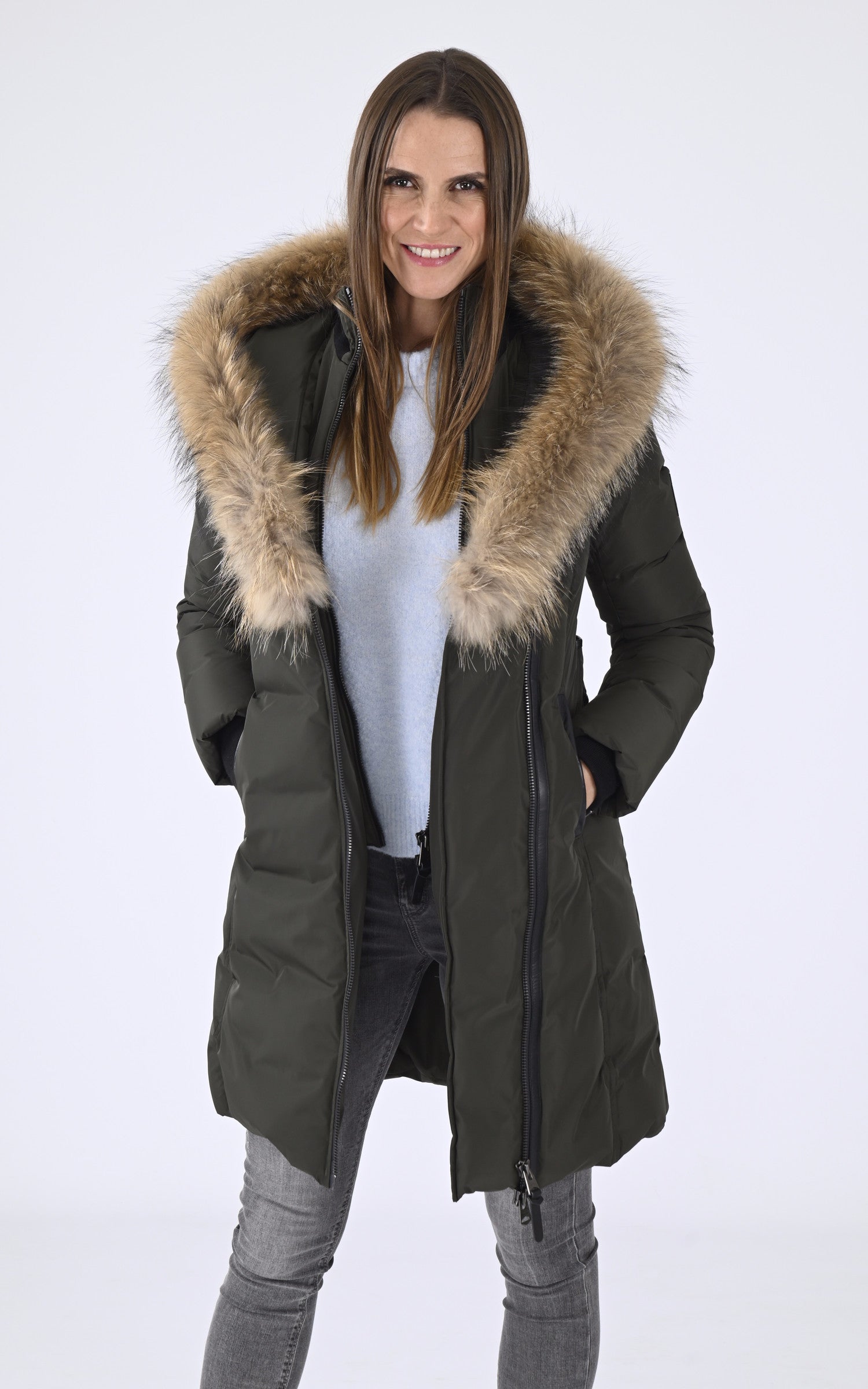 A &quot;KAY-F&quot; Kaki Mackage 3/4 Doudoune Femme opened photo 1