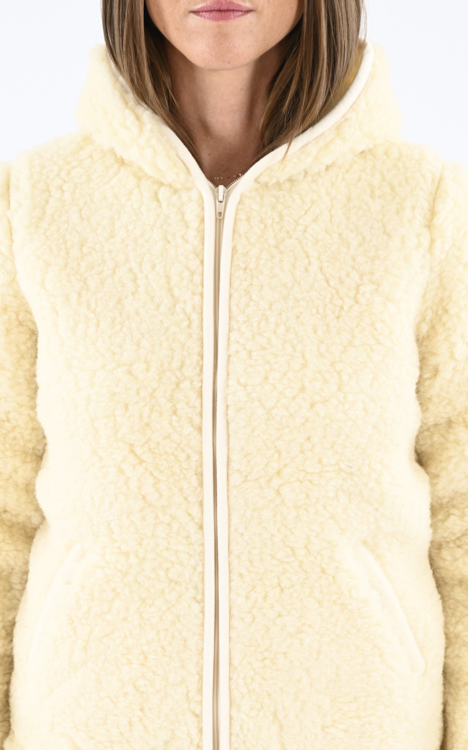 A &quot;GLAB BIS&quot; Blanc La Canadienne Veste Femme details photo