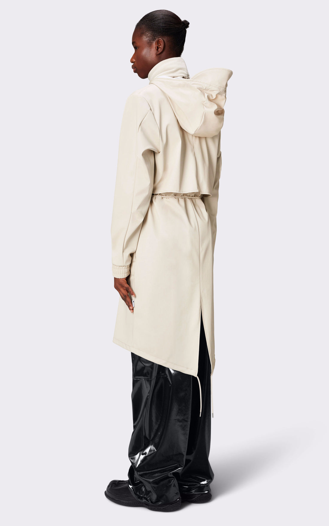 A &quot;18550 STRING PARKA&quot; Beige Rains 7/8 Femme opened photo