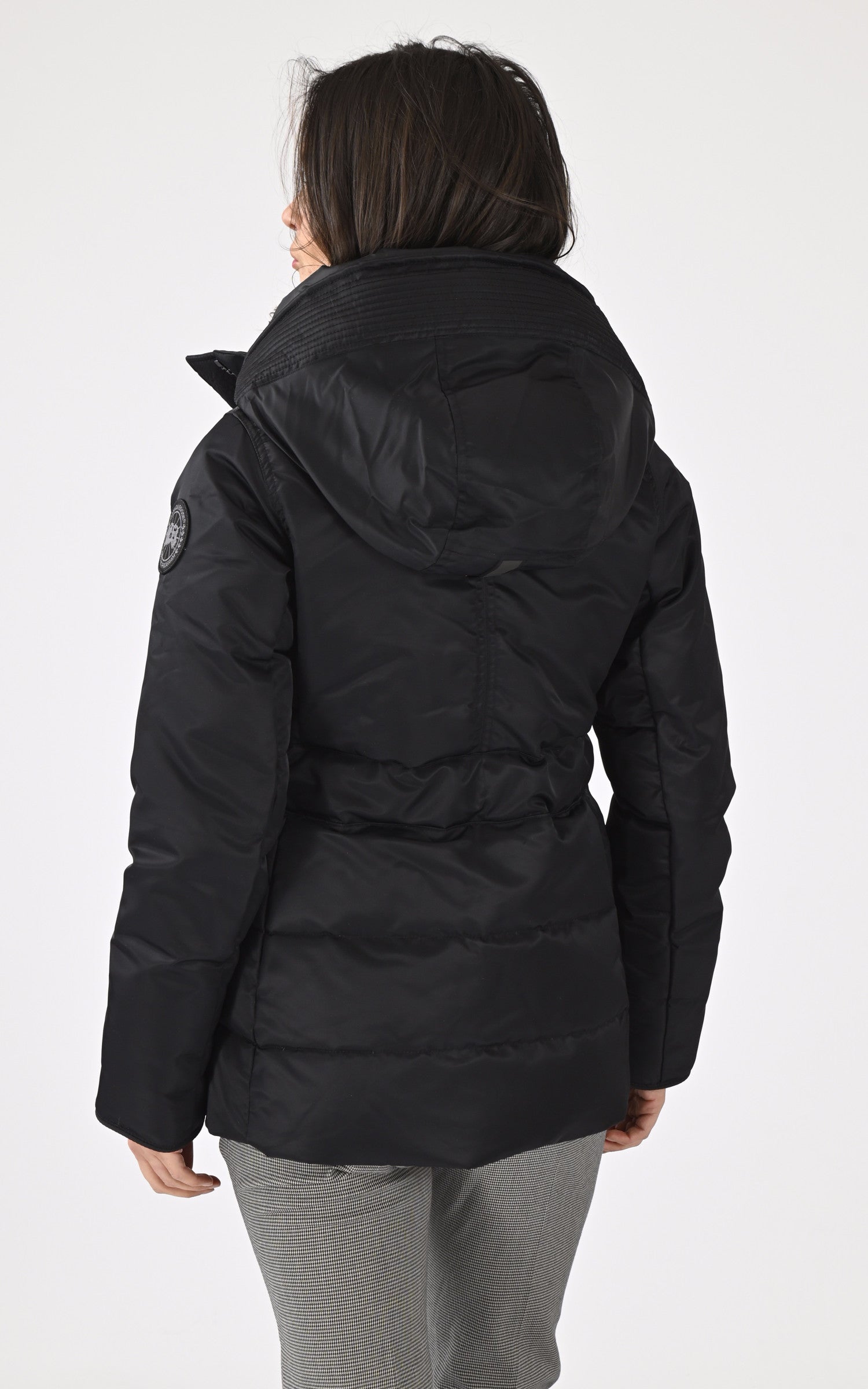 A &quot;MACKENNA 3852WB&quot; Noir Canada Goose Ves Doudoune Femme back photo