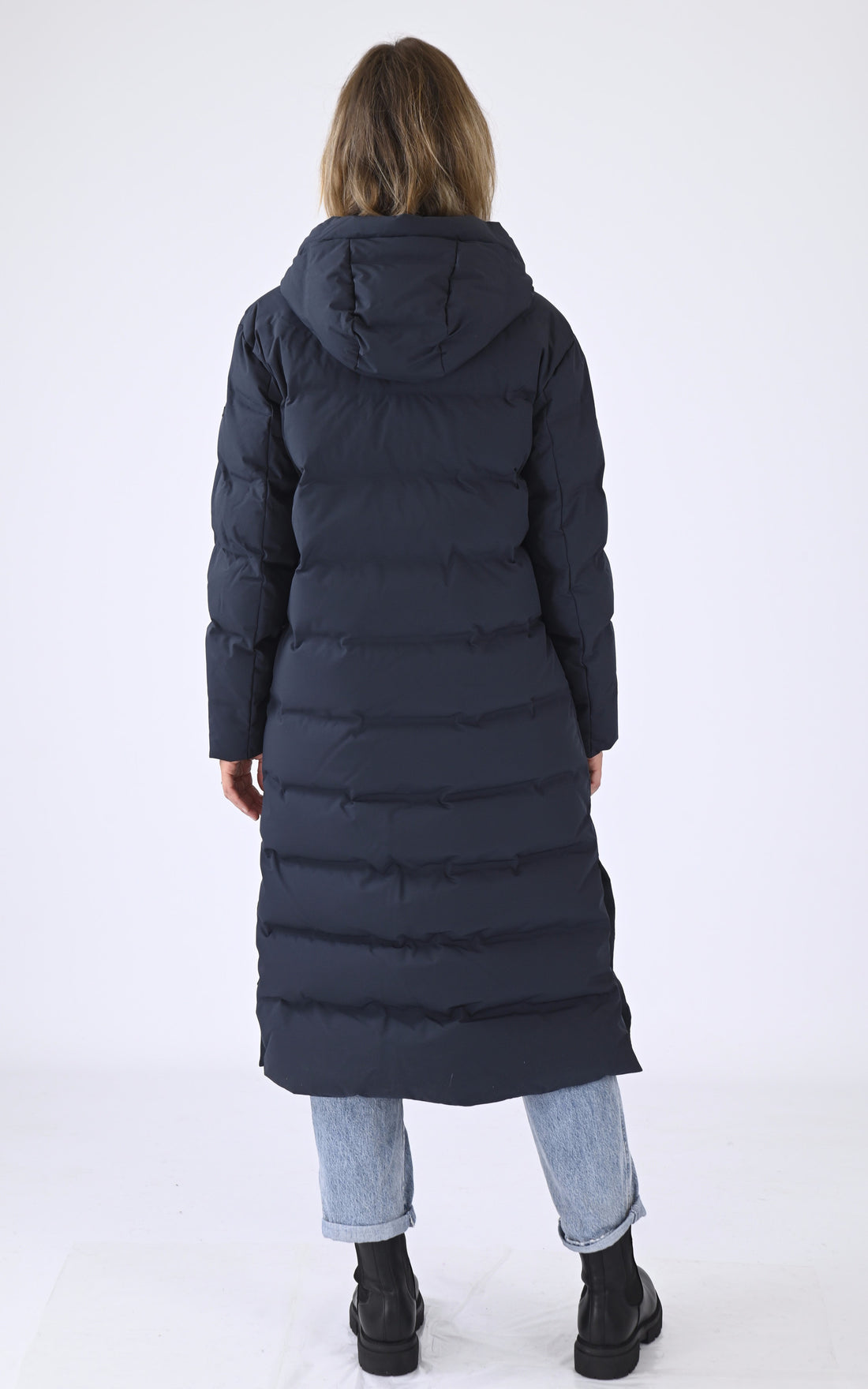 A &quot;MERIDIAN&quot; Bleu Marine Scandinavian Edition 7/8 Doudoune Femme opened photo