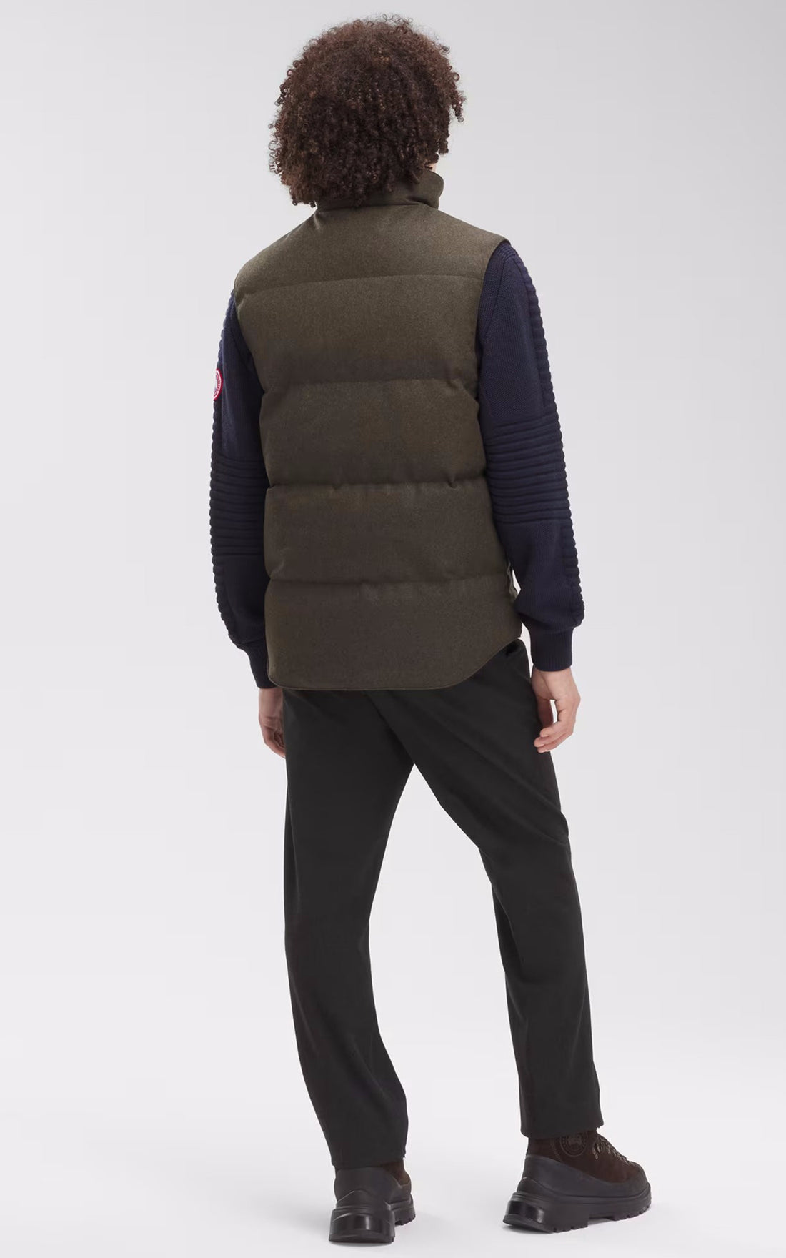 A &quot;Garson Vest WOOL 4151M1&quot; Kaki Canada Goose gil_doudoune Homme opened photo