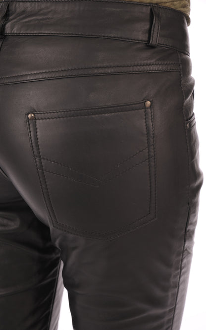 A &quot;501 F SLIM&quot; Noir Giorgio &amp; Mario Pantalon Femme details photo