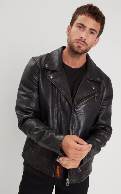 A &quot;MIAMI 102427&quot; Noir Daytona 73 Perfecto Homme closed photo