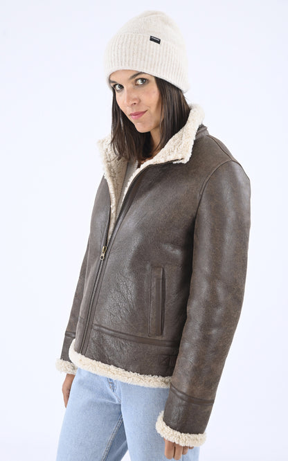 A &quot;SOAZIG 2&quot; Beige Pyrenex Bonnet Mixte opened photo