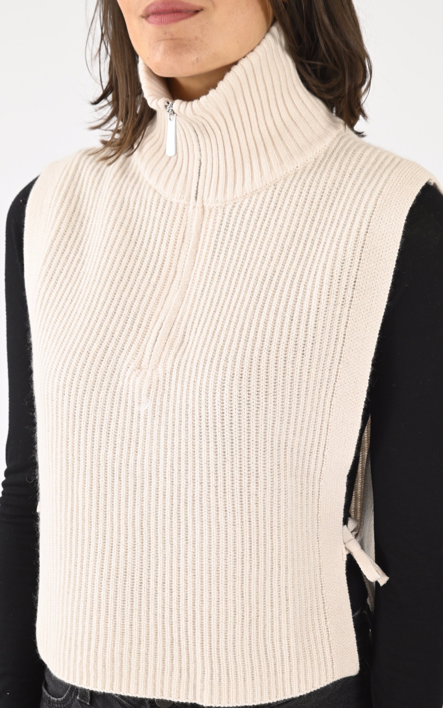 A &quot;MIMOSA 64703&quot; Beige Oakwood Top Femme details photo 5