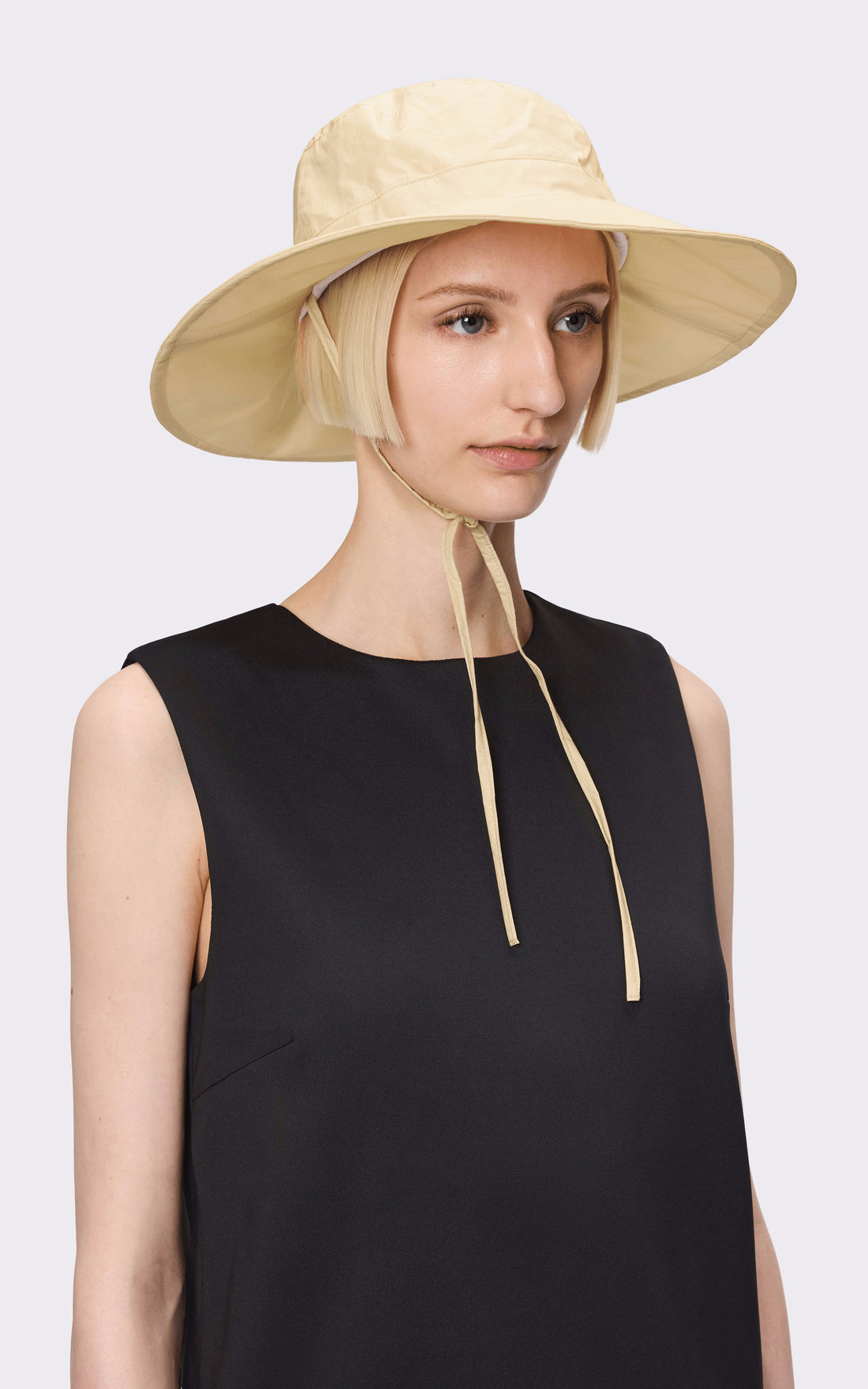 A &quot;20220 BOONIE HAT&quot; Beige Rains Chapeau Mixte opened photo