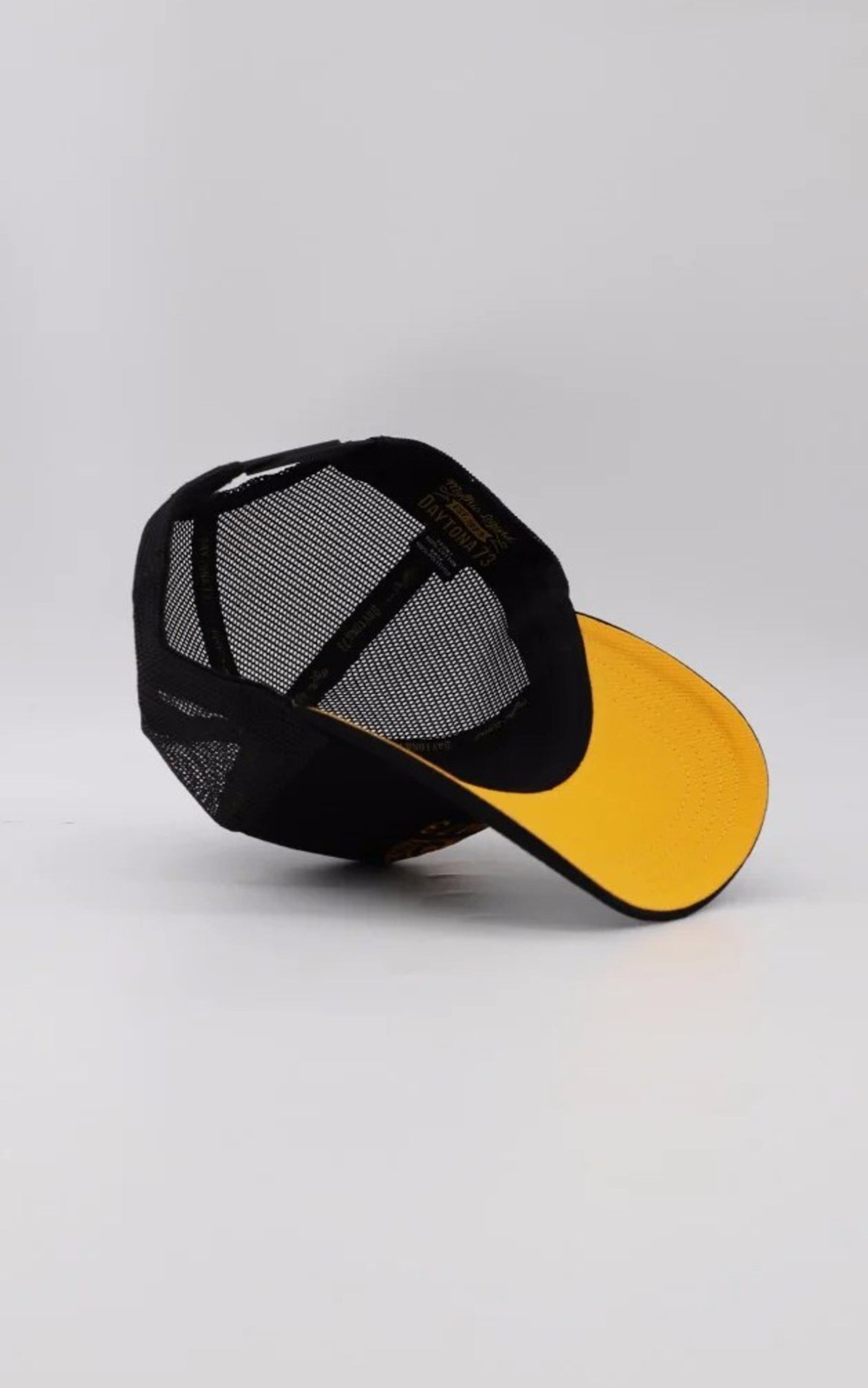 A &quot;DCAN 101514&quot; Noir Daytona 73 Casquette Homme back photo 3