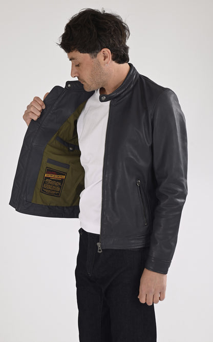A &quot;MERCER 103391&quot; Bleu Marine Daytona 73 Blouson Homme interior photo