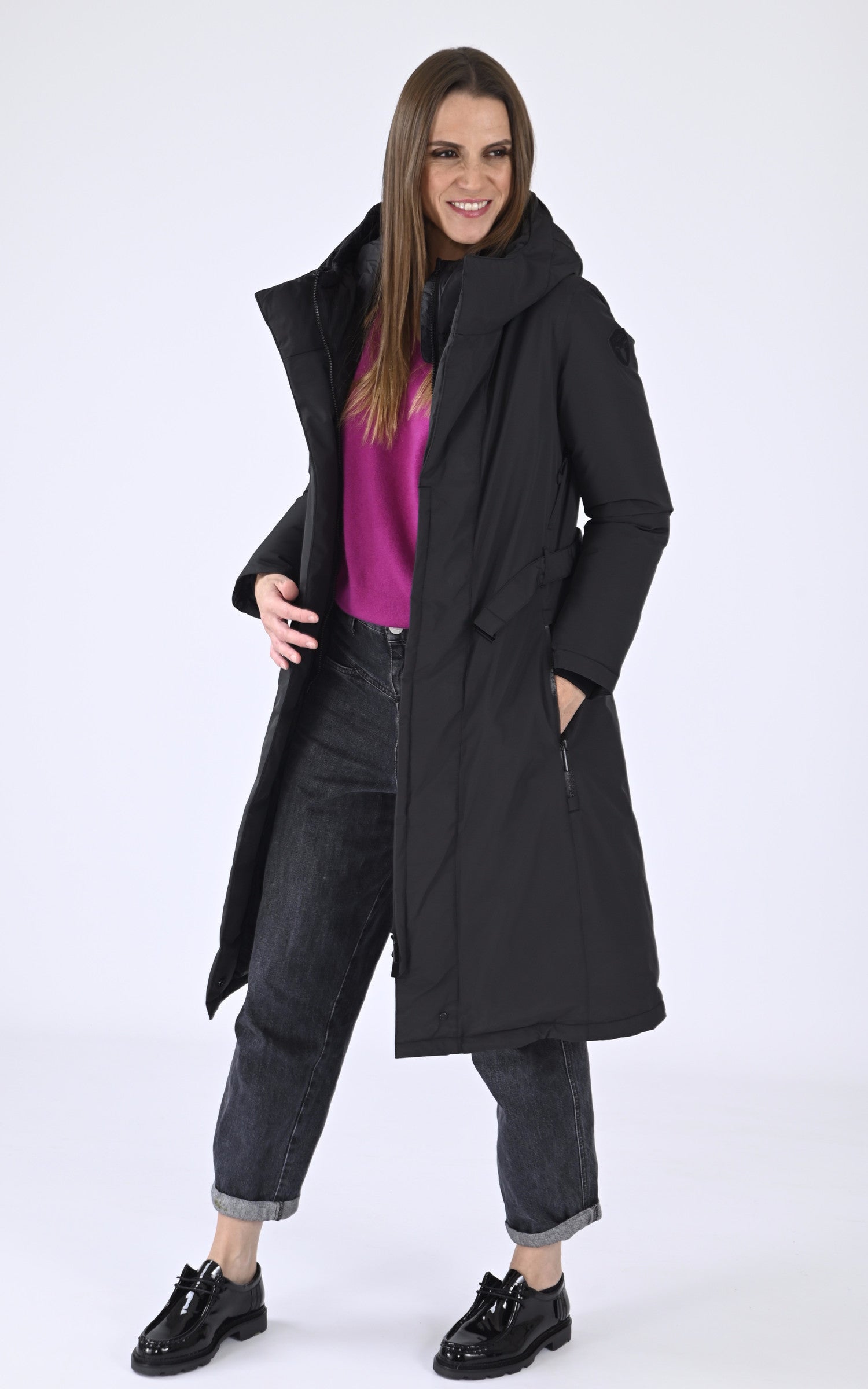A &quot;LARA&quot; Noir Nobis 7/8 Doudoune Femme opened photo