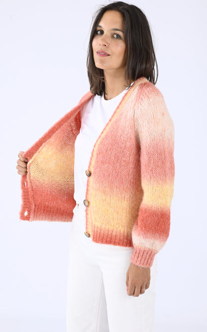 A &quot;GENTLY&quot; Corail Les Tricots de Léa Gilet Femme interior photo