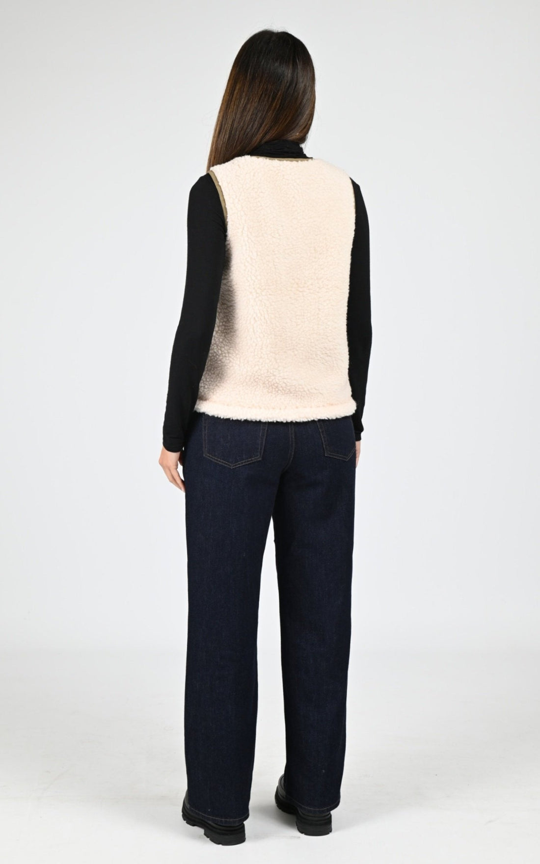 Gilet Textile Femme Aigle, modèle Aiw25wfle009 de couleur sable