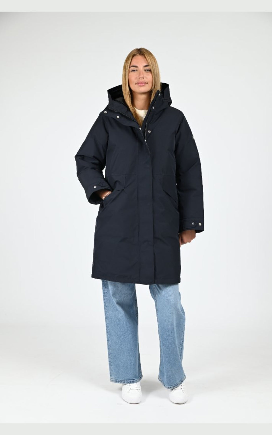 Parka Textile Femme Aigle, modèle Aiw25woui009 de couleur noir