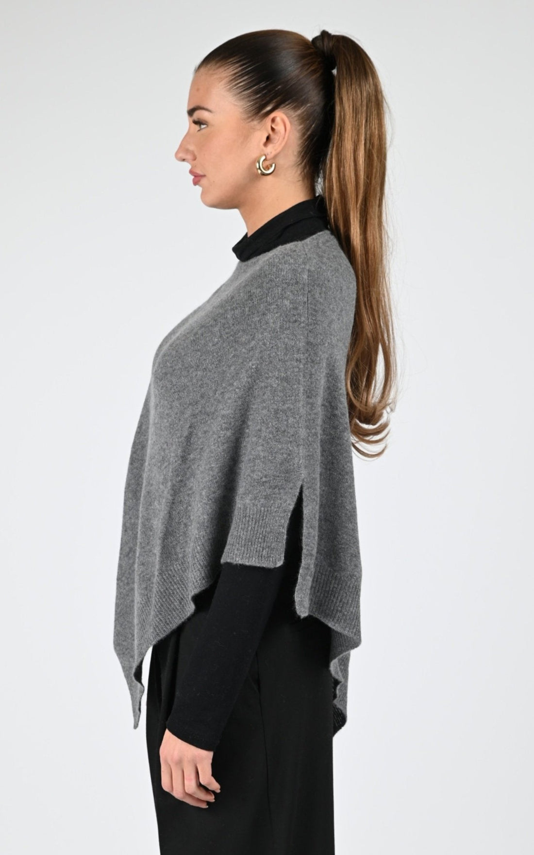 Cape Textile Femme Notshy, modèle Auguste 4702042c de couleur gris chine fonce