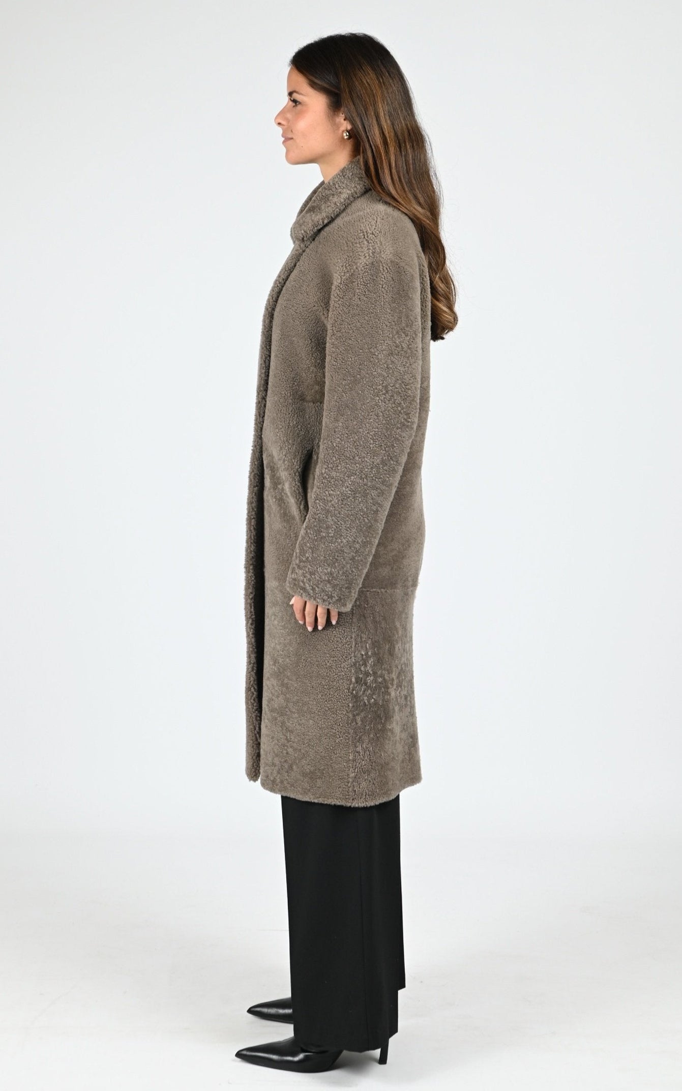 Manteau réversible peau lainée Aina taupe 3