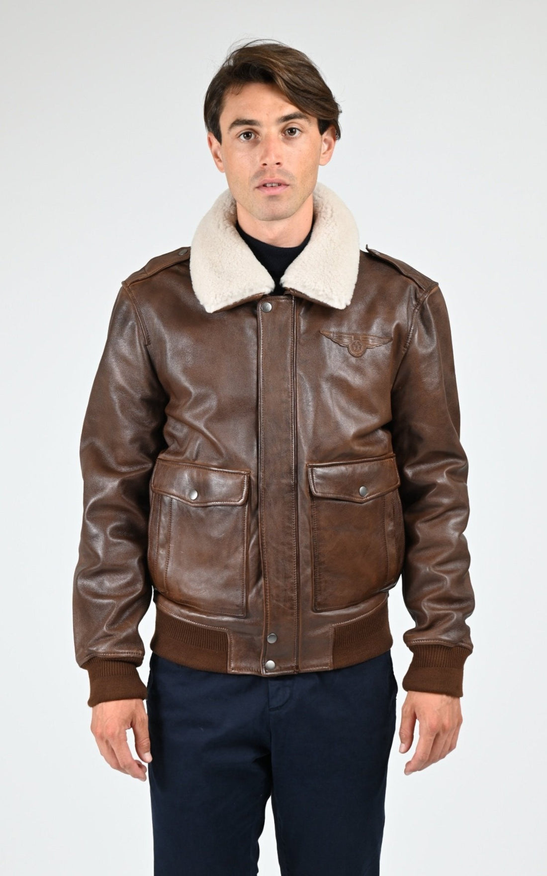Pilote Cuir Homme Oakwood, modèle B12 65177 de couleur antic brown 560