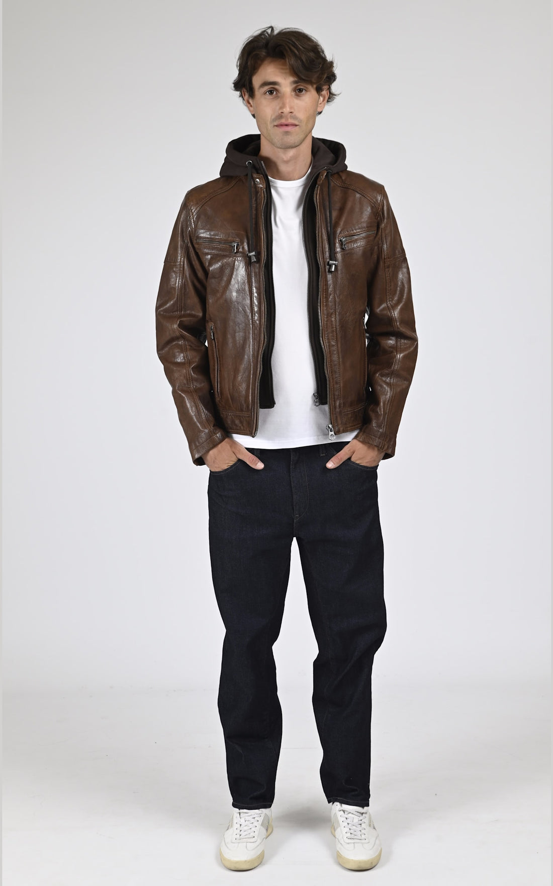Blouson Cuir Homme Daytona 73, modèle Bishop hood 101126 de couleur marron