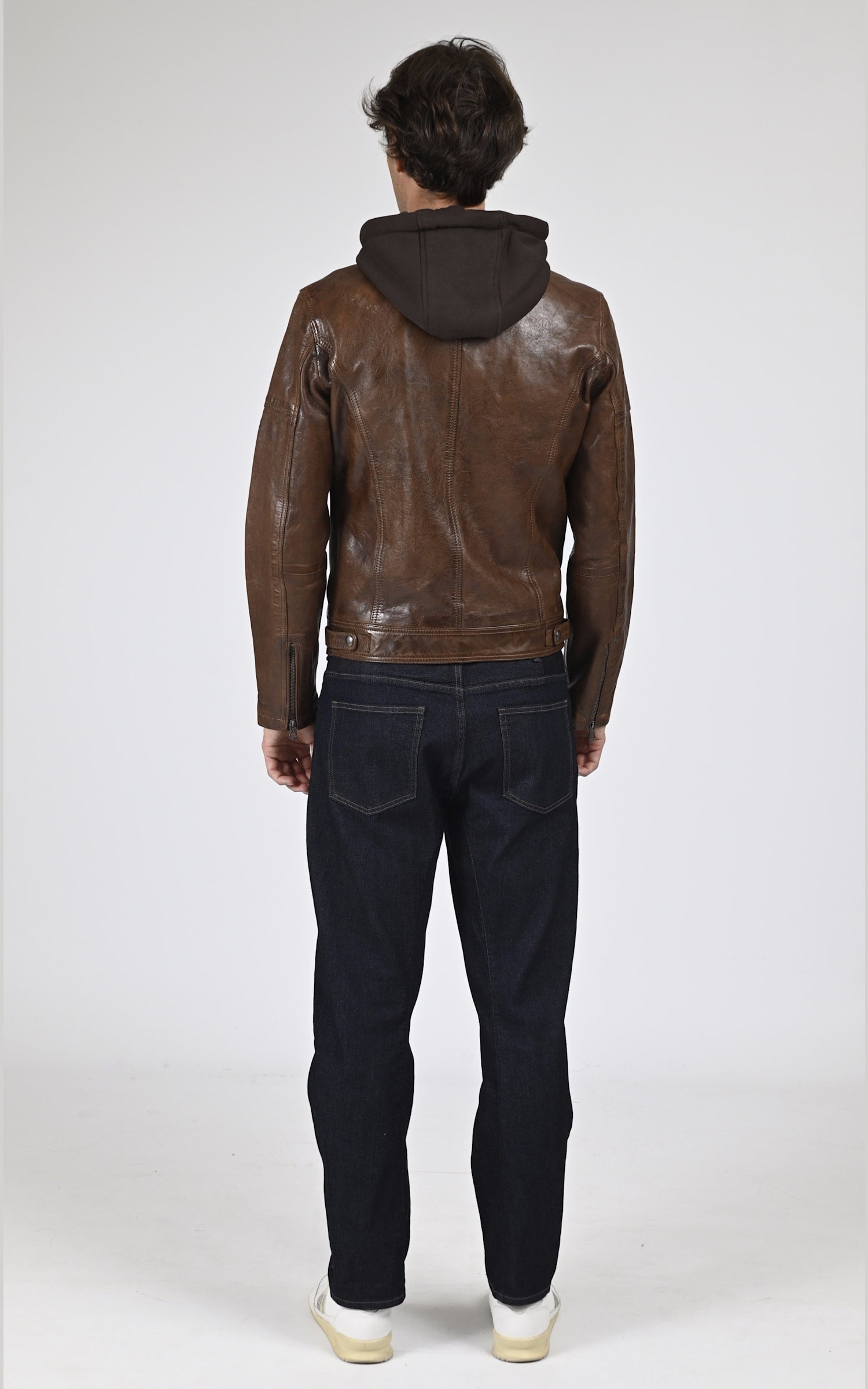 Blouson Cuir Homme Daytona 73, modèle Bishop hood 101126 de couleur marron 4