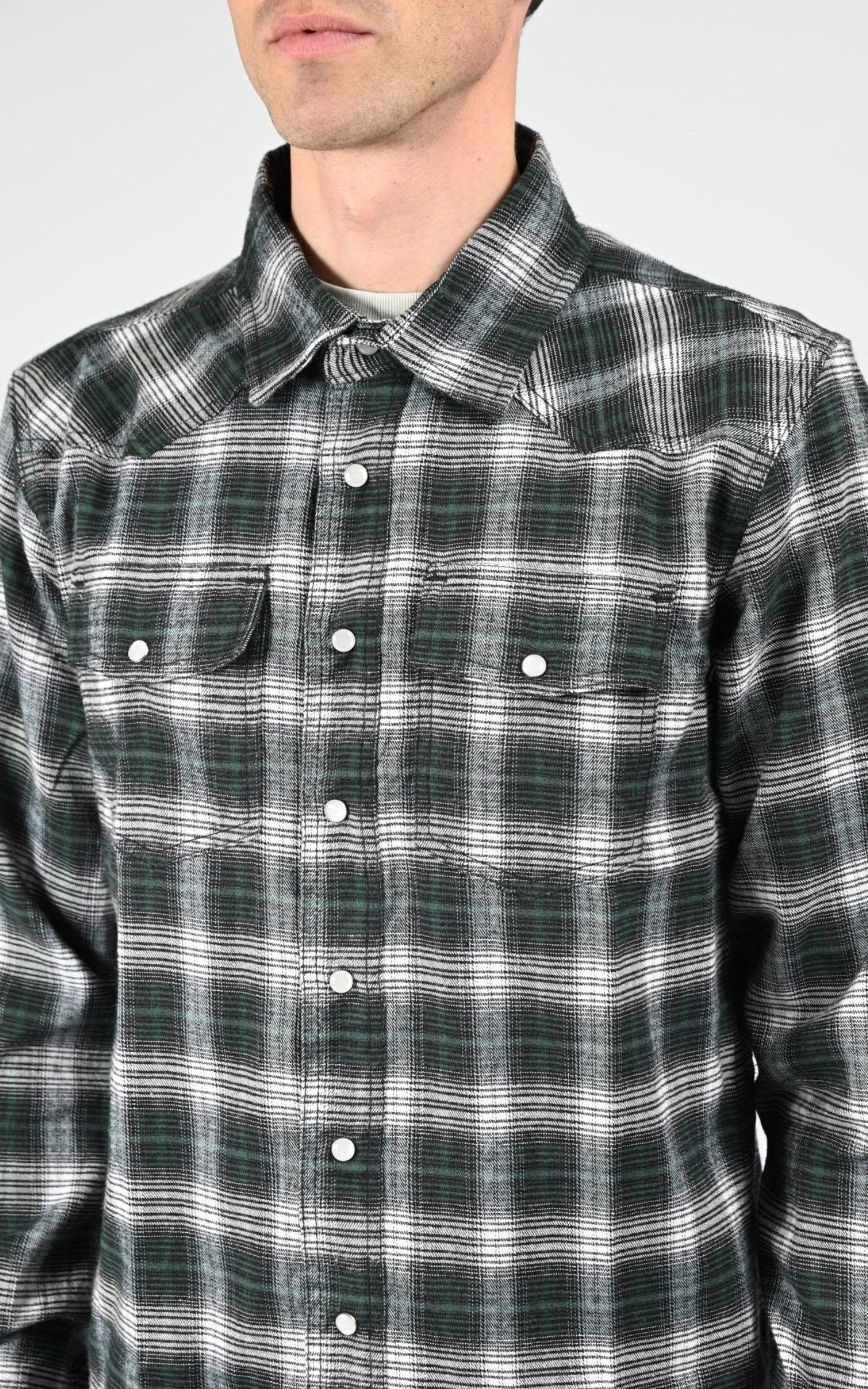 Chemise Textile Homme Daytona 73, modèle Burns 104432 de couleur green 5