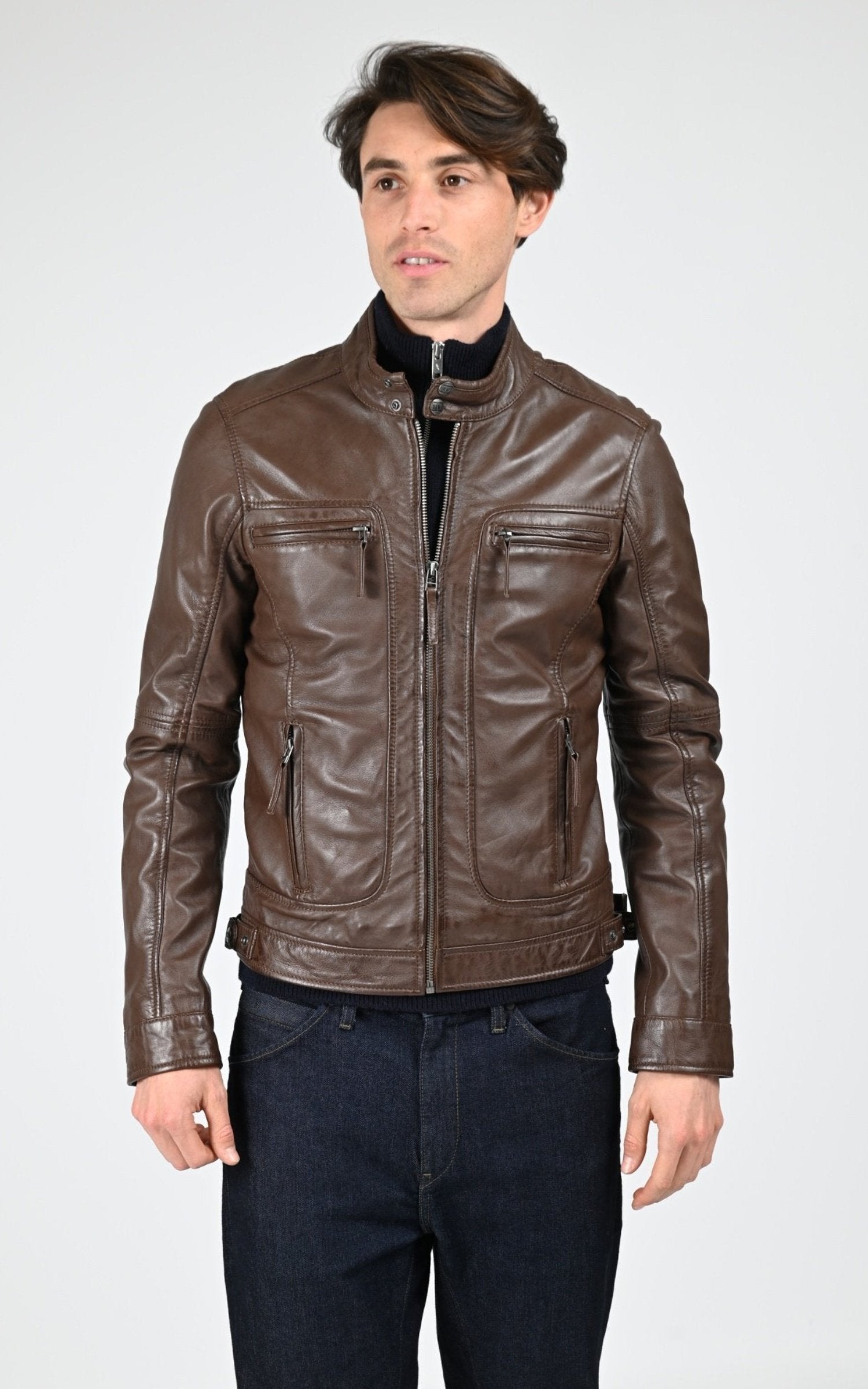 Blouson Cuir Homme Oakwood, modèle Casey 60901 de couleur marron 1