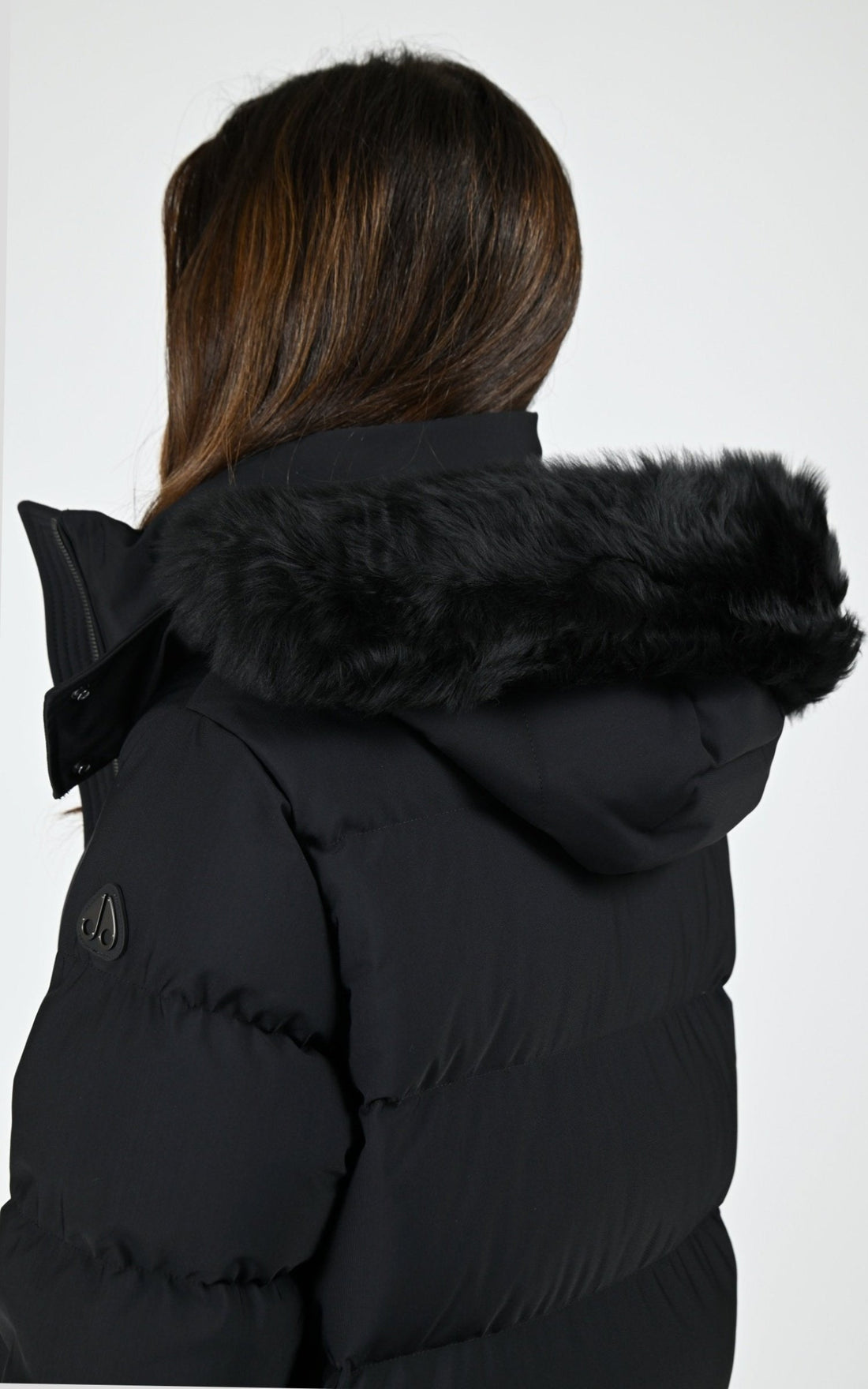 3/4 doudoune Textile Femme Moose Knuckles, modèle Chelia 3q m35lp280s de couleur black blk sh 305