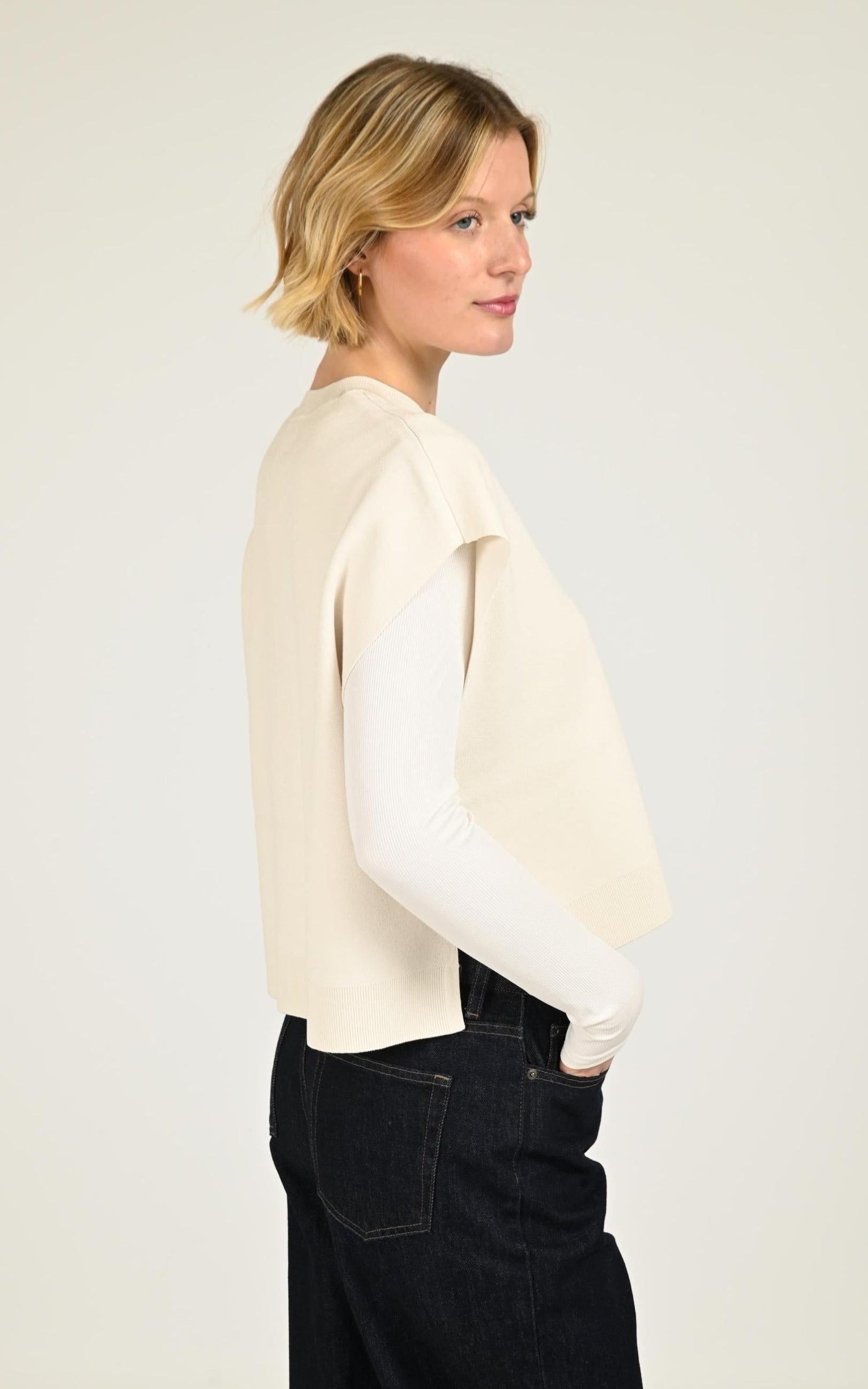 Pull Textile Femme Gertrude Et Gaston, modèle Cher de couleur creme 3