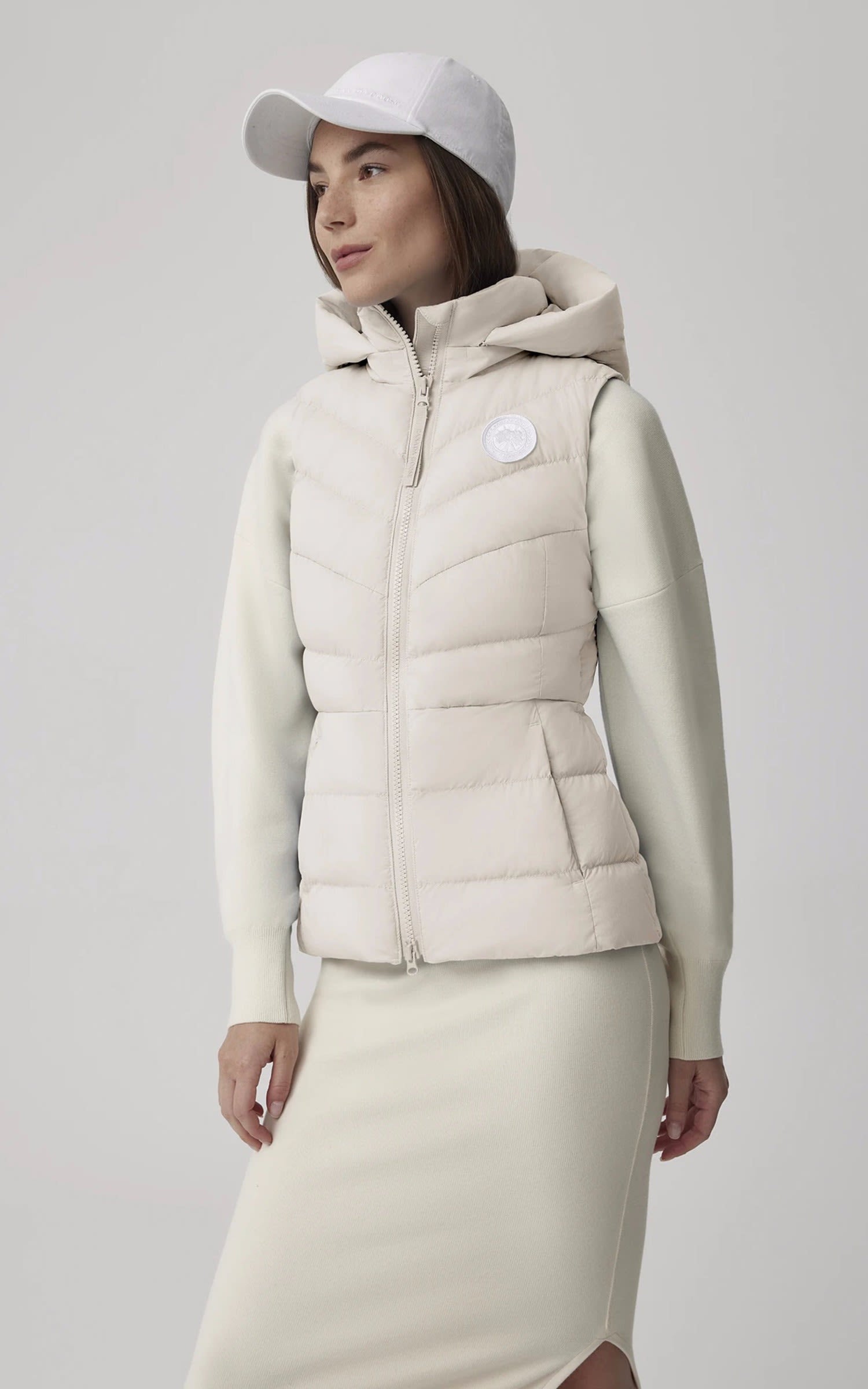 Gilet Textile Femme Canada goose, modèle Clair vest 2333ww de couleur blanc