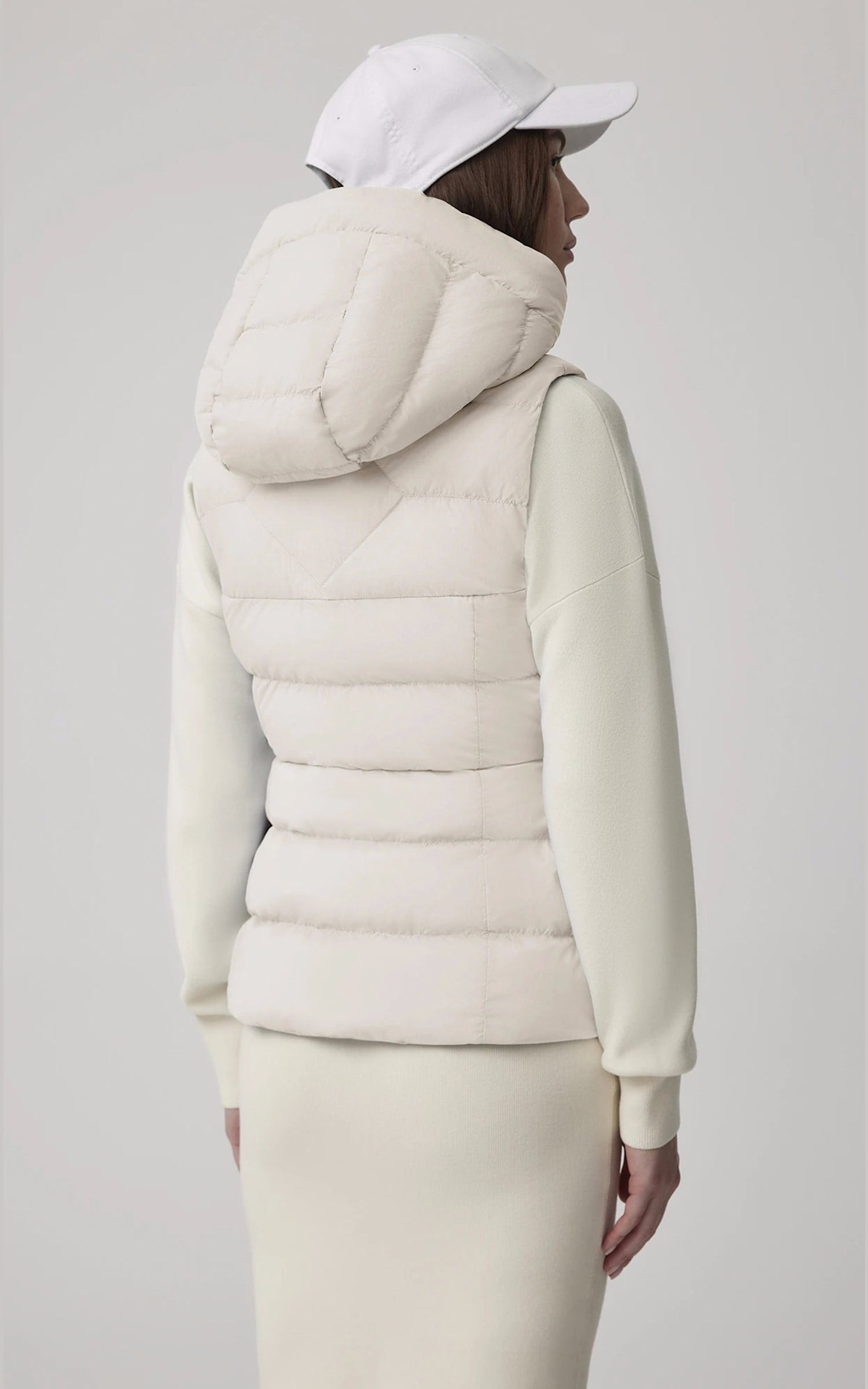 Gilet Textile Femme Canada goose, modèle Clair vest 2333ww de couleur blanc