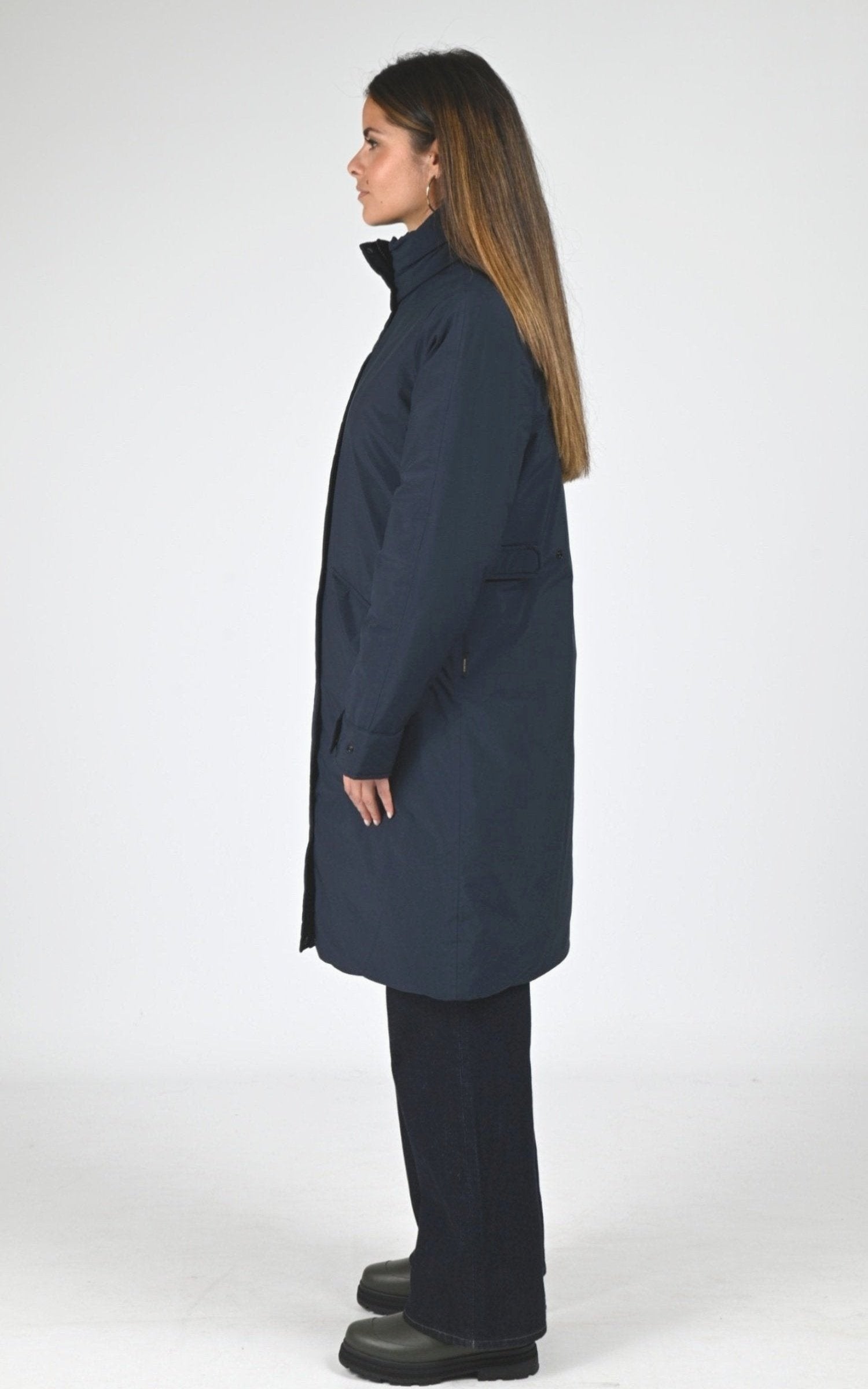 3/4 doudoune Textile Femme Woolrich, modèle Cloud lily ou2112 de couleur melton blue 3