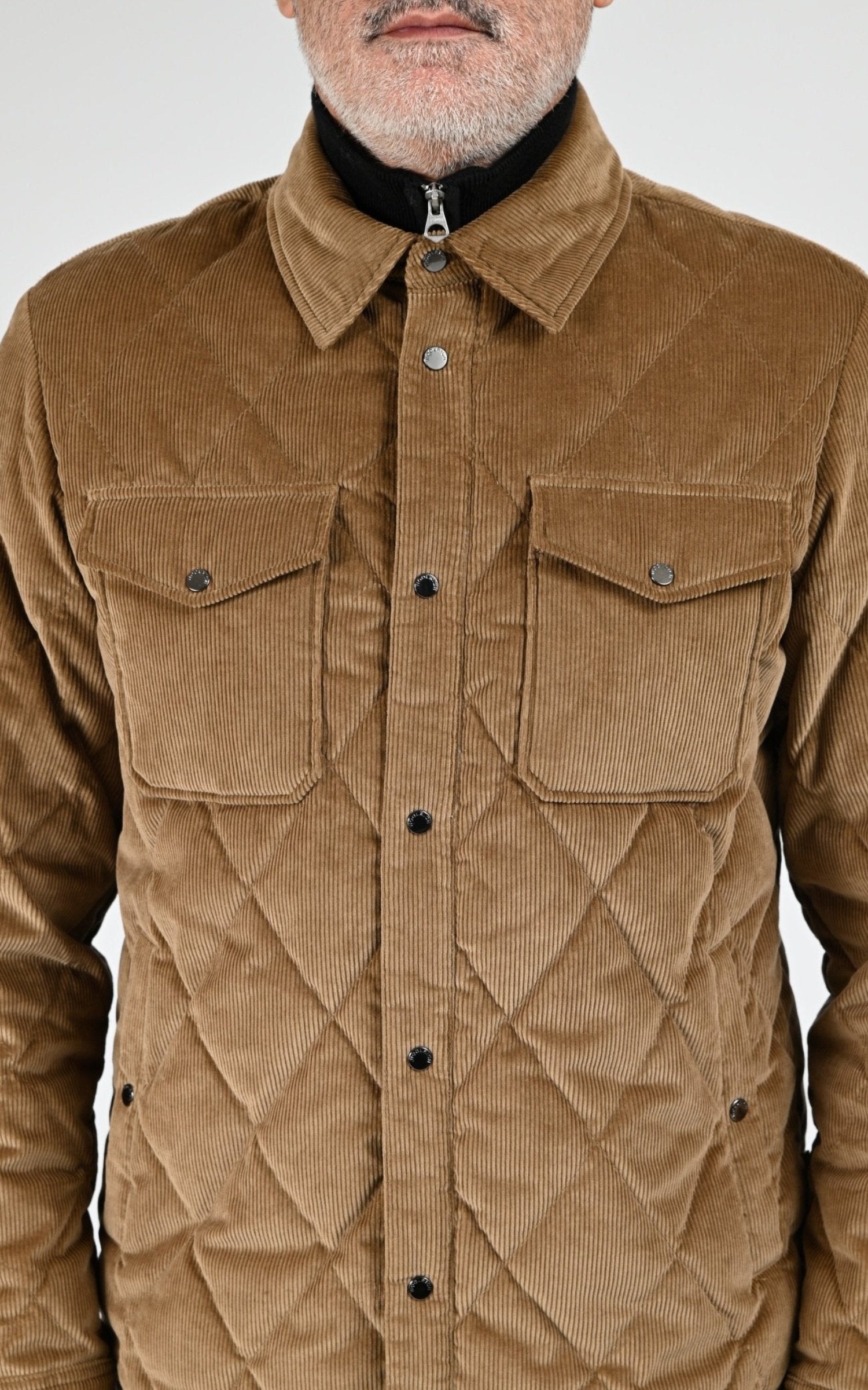Veste Textile Homme Woolrich, modèle Corduroy alaskan  0s2014 de couleur coffee 5