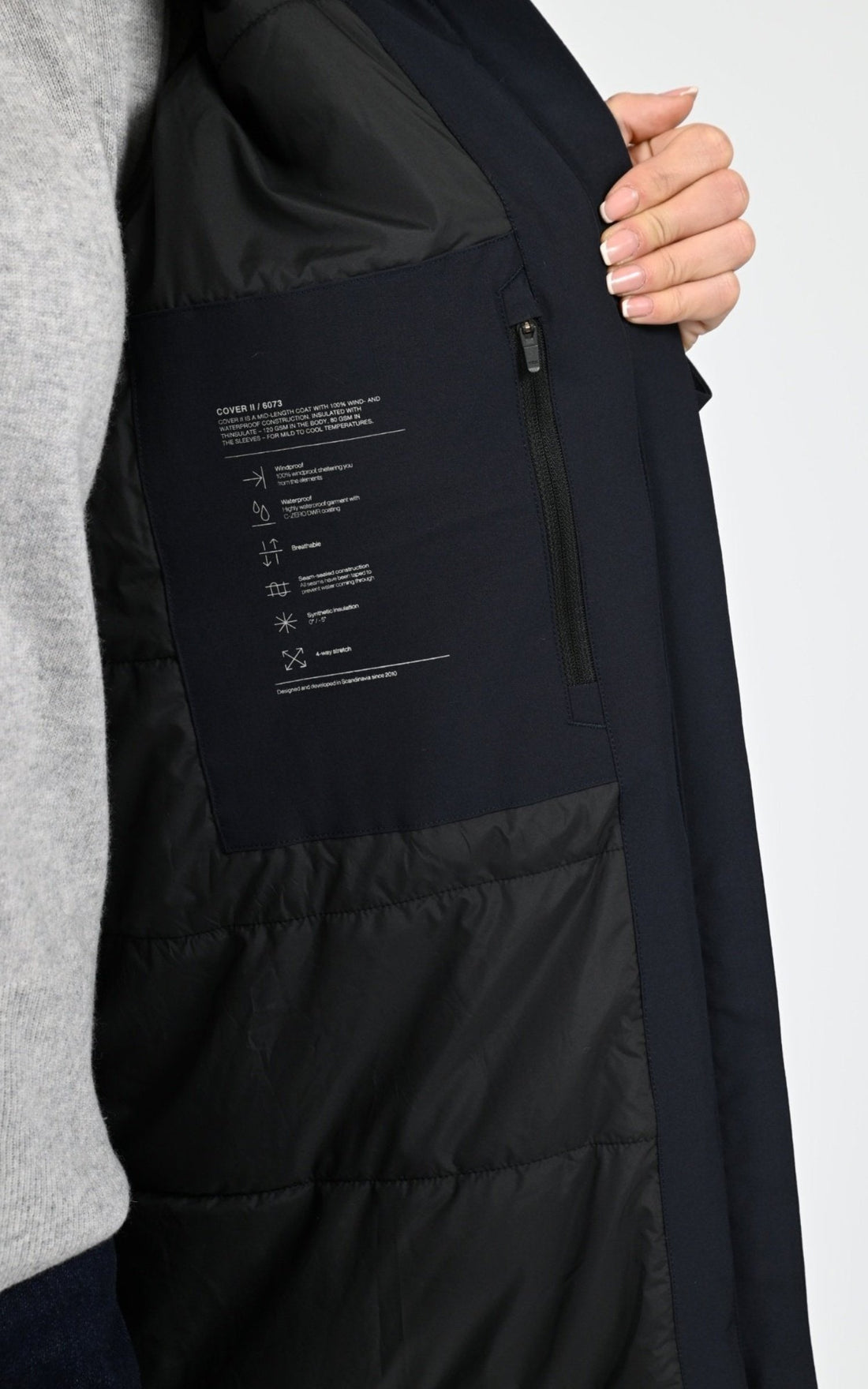 Parka Textile Femme Scandinavian Edition, modèle Cover ii de couleur midnight blue