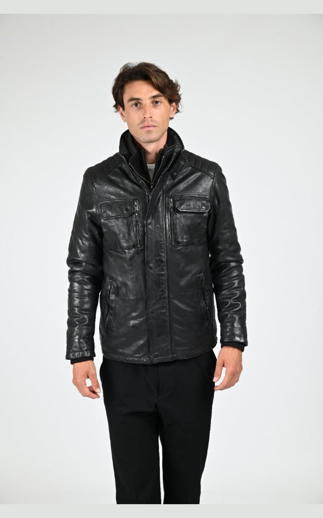 Veste Cuir Homme Daytona 73, modèle Crowell 102911 de couleur noir