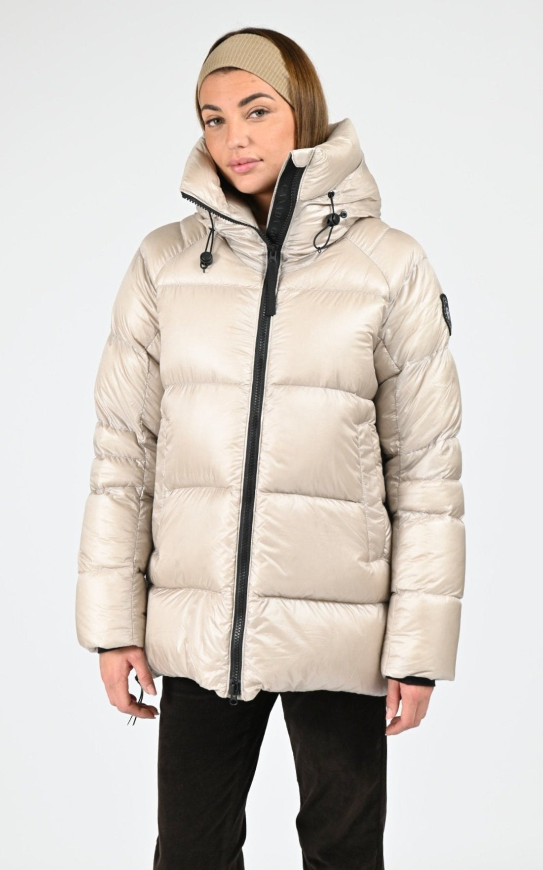 Ves doudoune Textile Femme Canada Goose, modèle Cypress puffer 2239lb de couleur limestone 432