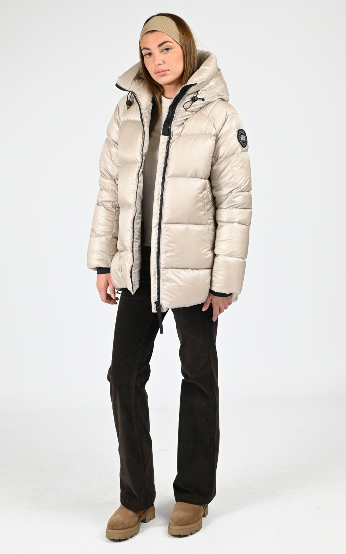 Ves doudoune Textile Femme Canada Goose, modèle Cypress puffer 2239lb de couleur limestone 432