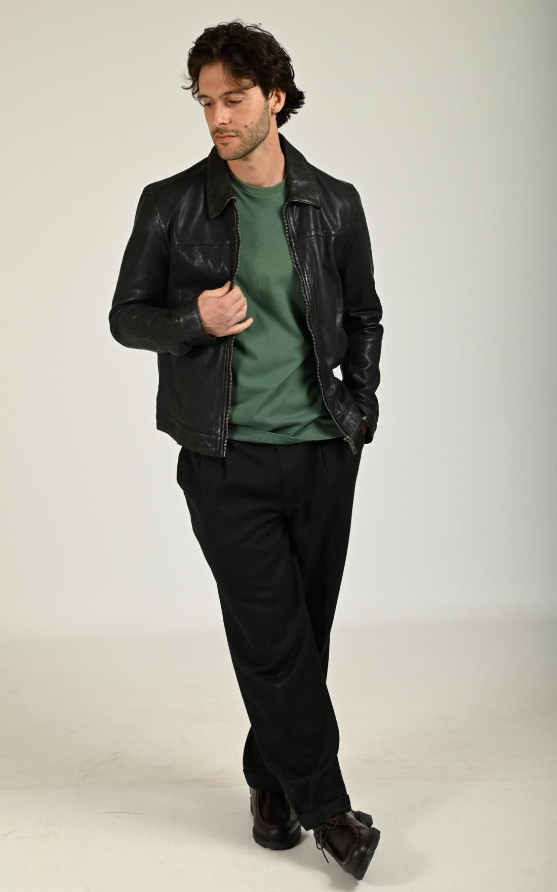 Blouson Cuir Homme Daytona 73, modèle Decatur 104643 de couleur noir