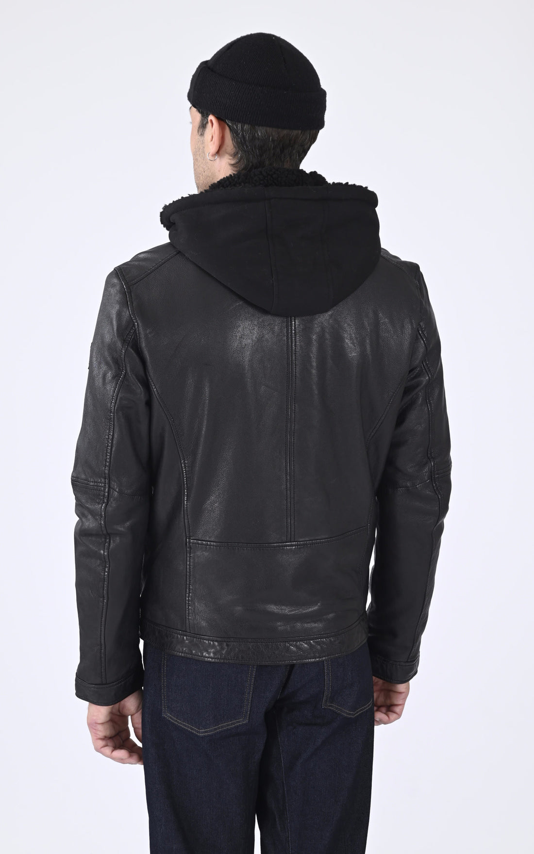 Blouson Cuir Homme Oakwood, modèle Drink 63036 de couleur noir