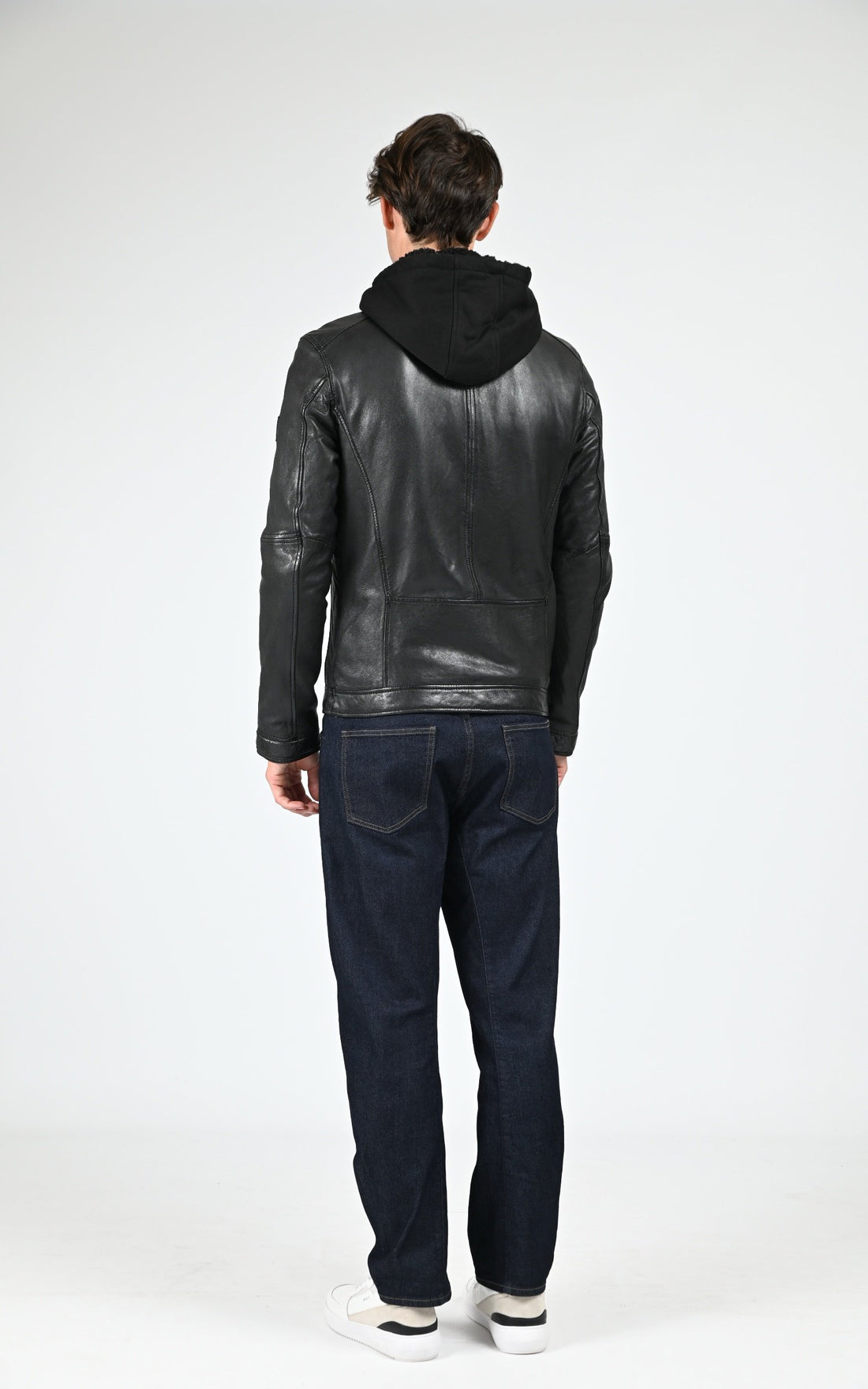Blouson Cuir Homme Oakwood, modèle Drink 63036 de couleur noir