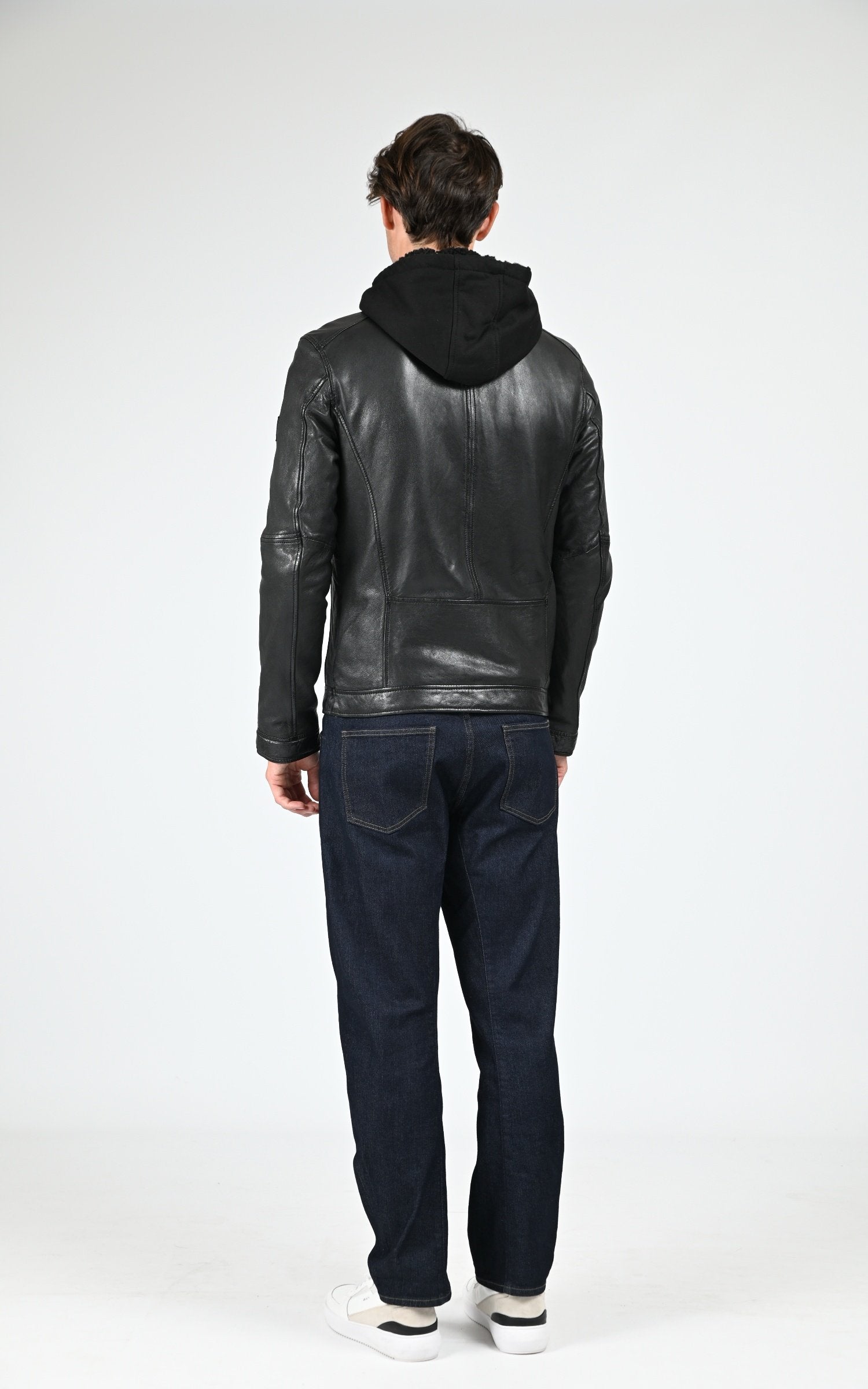 Blouson Cuir Homme Oakwood, modèle Drink 63036 de couleur noir
