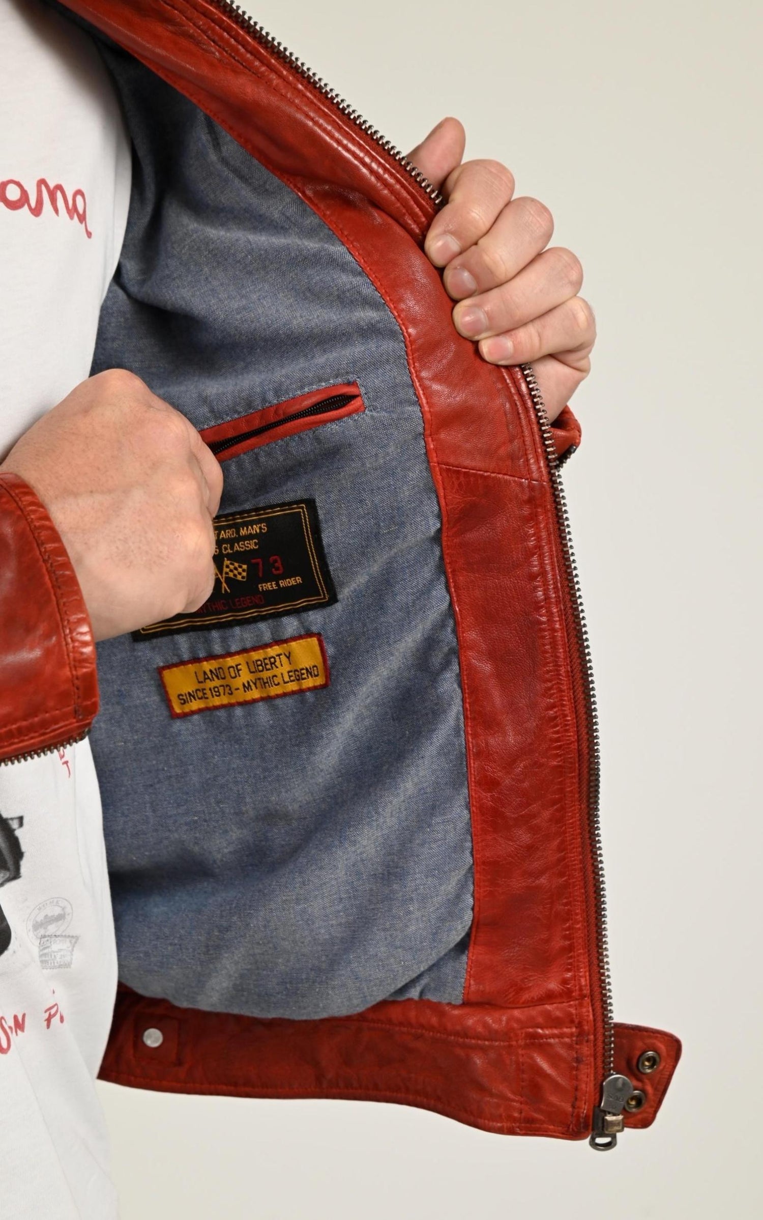 Blouson Cuir Homme Daytona 73, modèle Dustin 100233 de couleur rouge 5